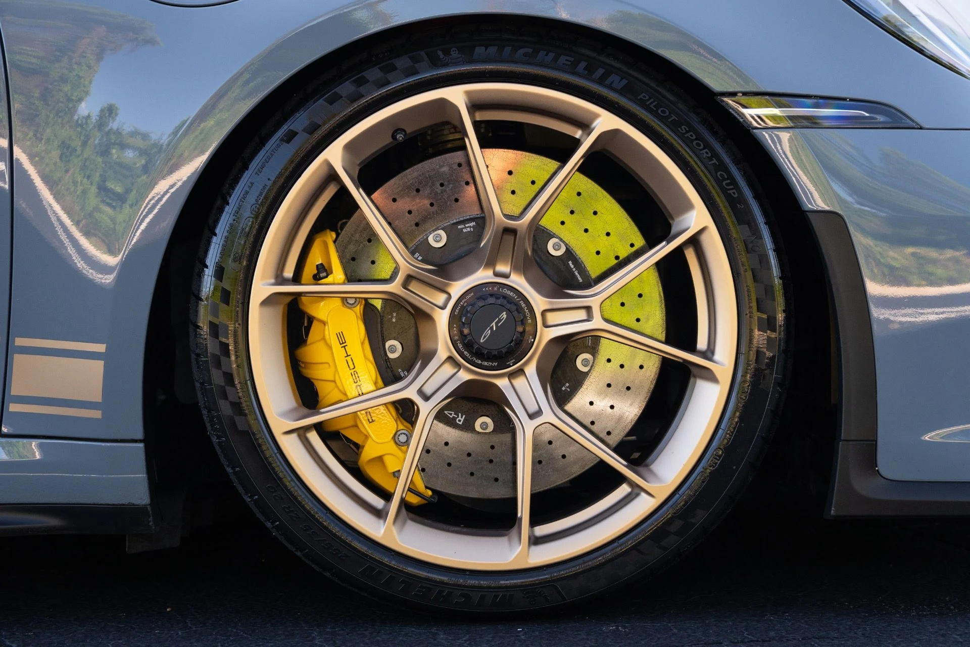 mph008_2525732390_Used_2023_Porsche_911_GT_3_1777402484_02a3d2c300