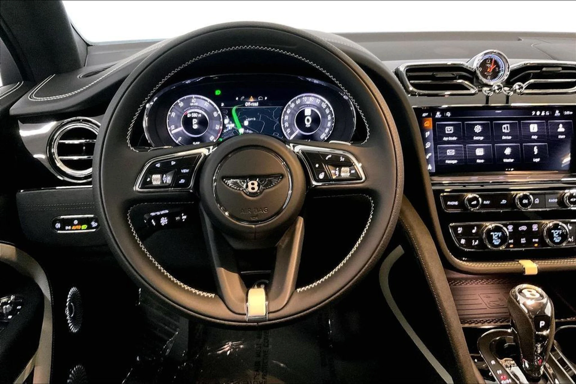 mph008_2542603500_e756f47573bb670a2a94ee2e7e8590cex_03fc7bb9d1