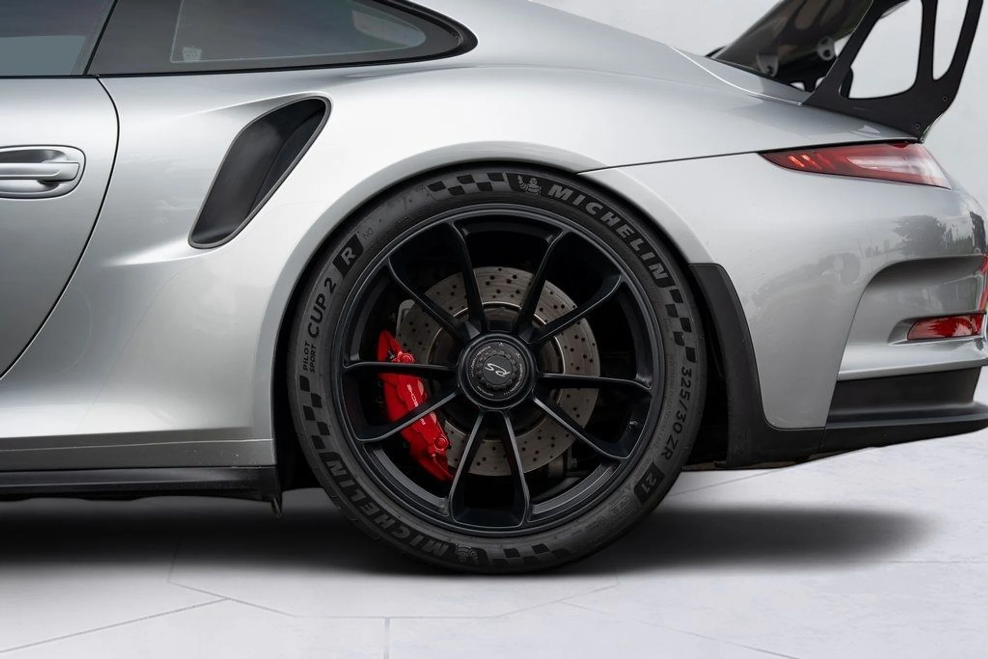 mph008_2542610131_image_10_ca560c720d