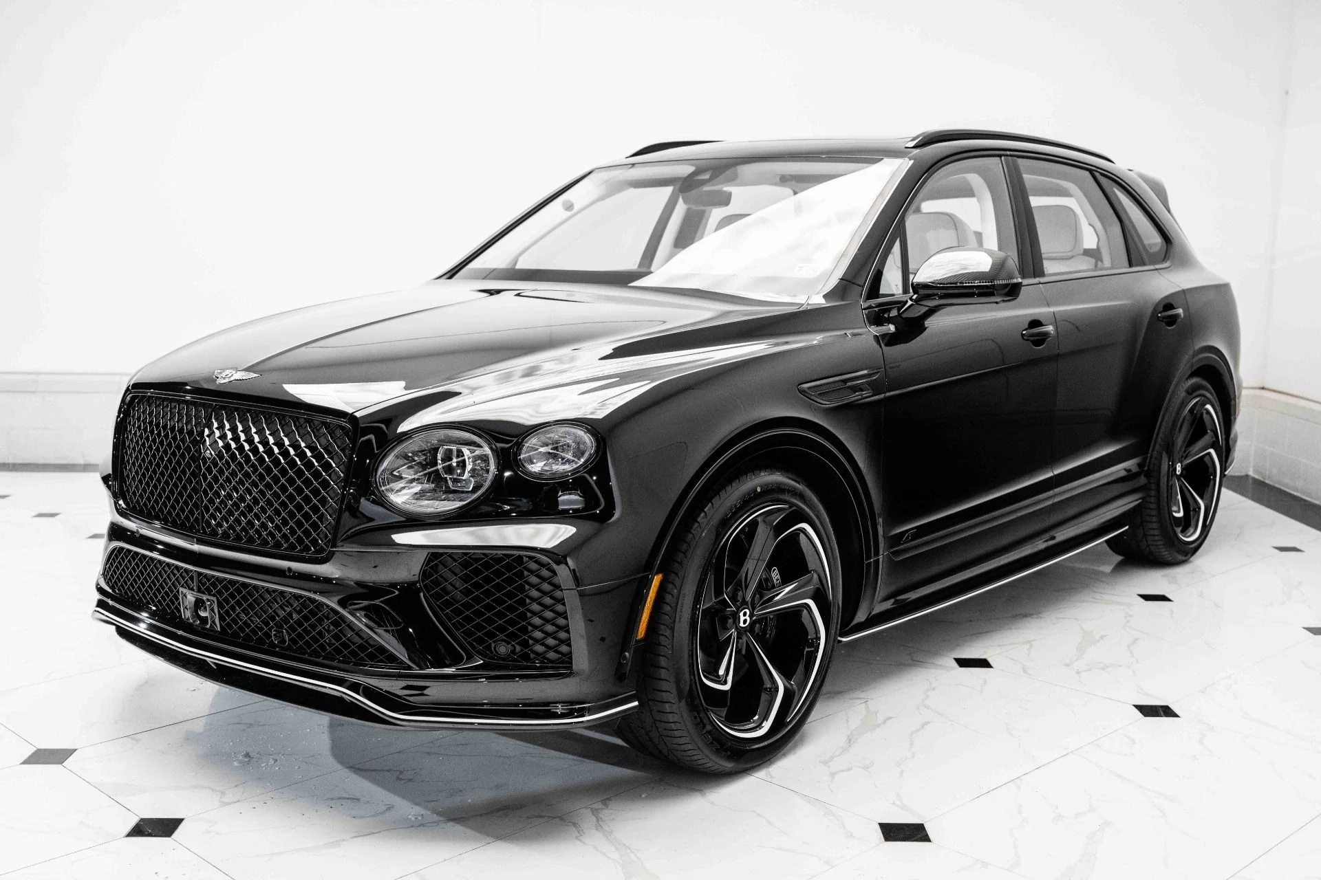 mph008_2544404202_Used_2024_Bentley_Bentayga_S_V8_1721581945_93046e6cf9