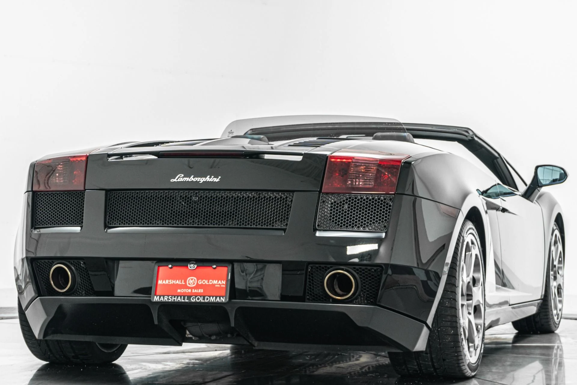 mph008_2551731173_Used_2008_Lamborghini_Gallardo_Spyder_Low_Miles_Black_on_Black_1781882524_48b11e3c7b