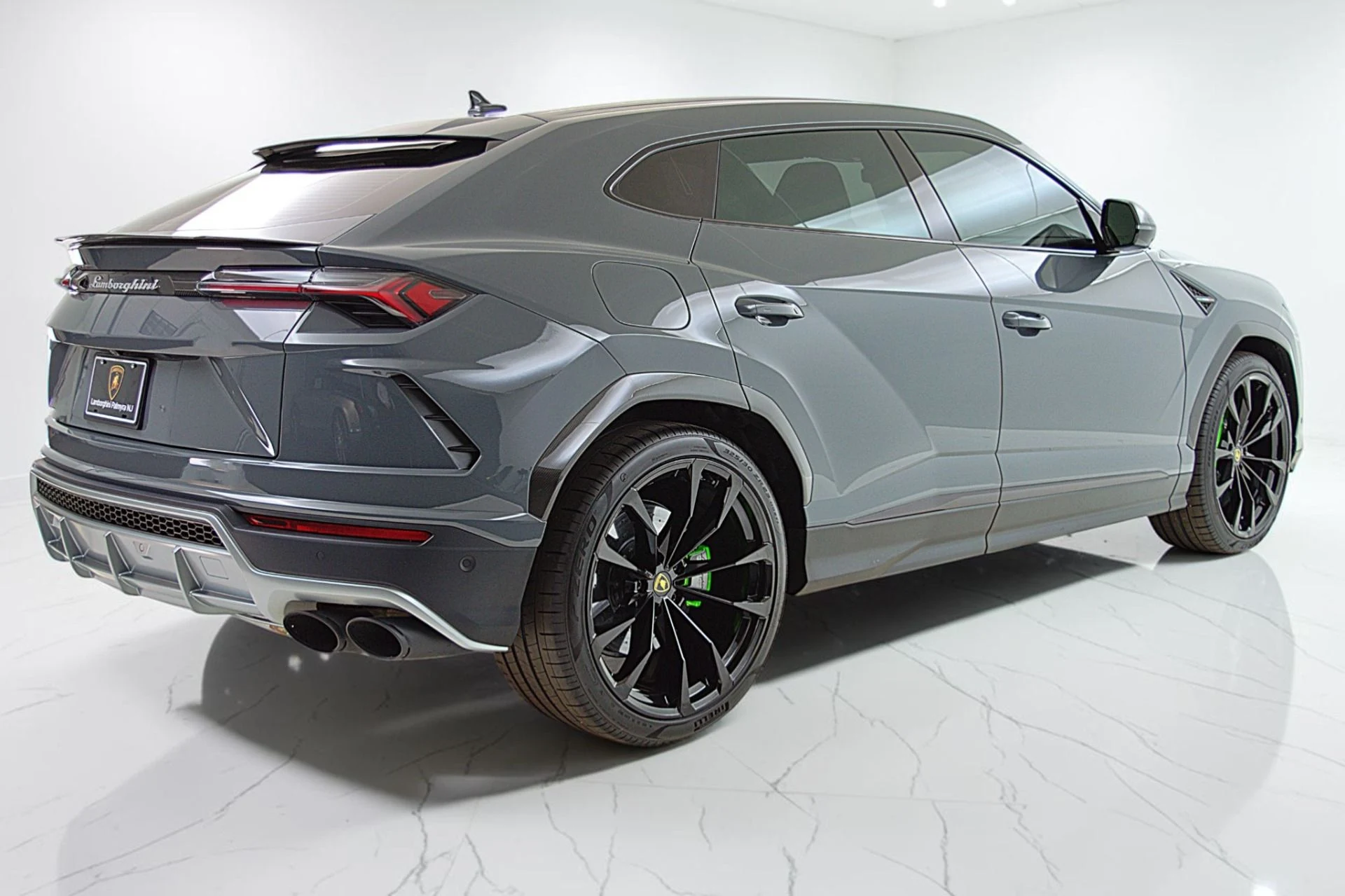 mph008_2555737553_Used_2022_Lamborghini_Urus_SELEZIONE_PRE_OWNED_CERTIFIED_b397427dcd