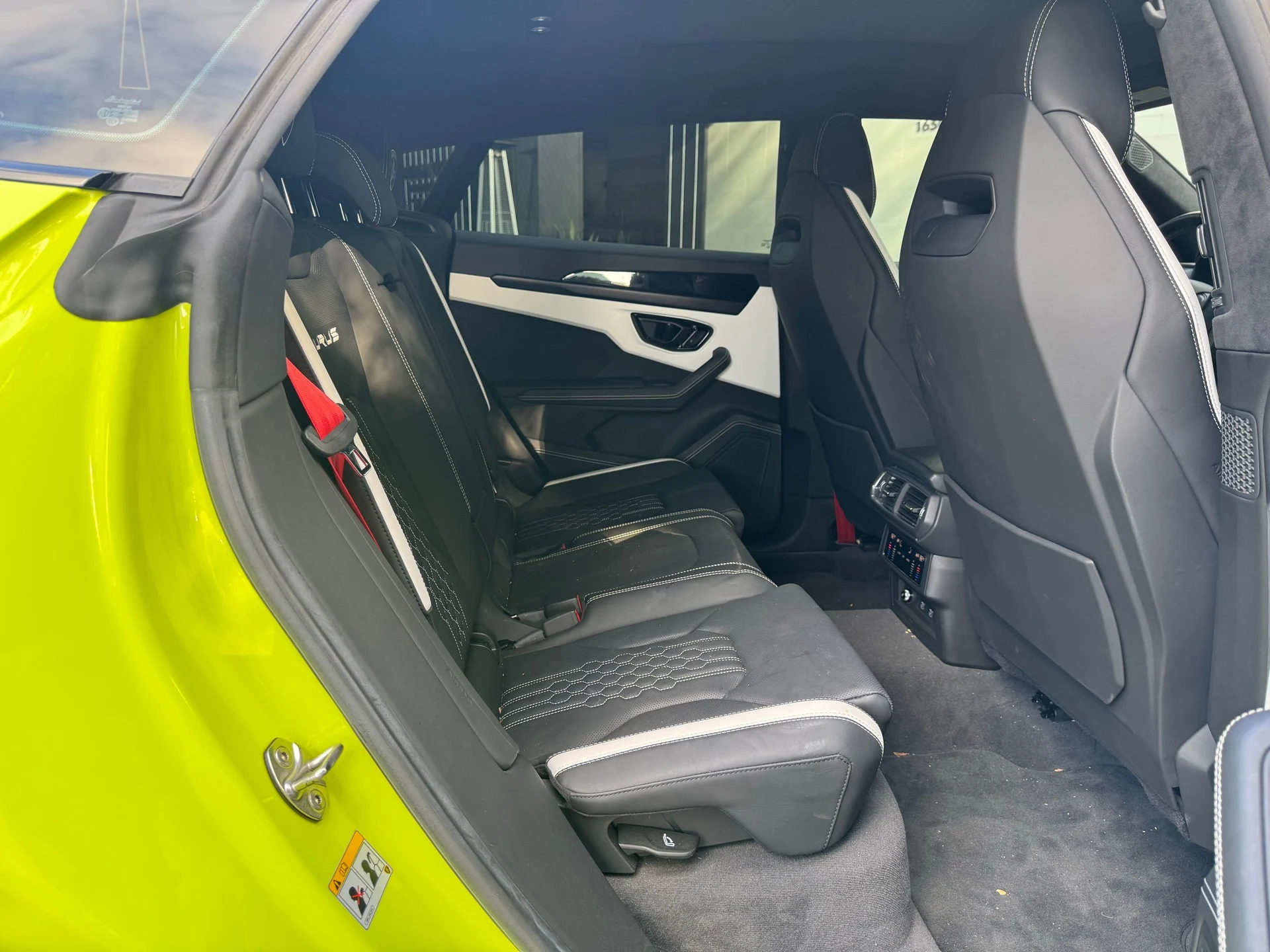 mph008_2558570526_72fe72df_641b_4249_929a_e99c9d34e373_e73f388774