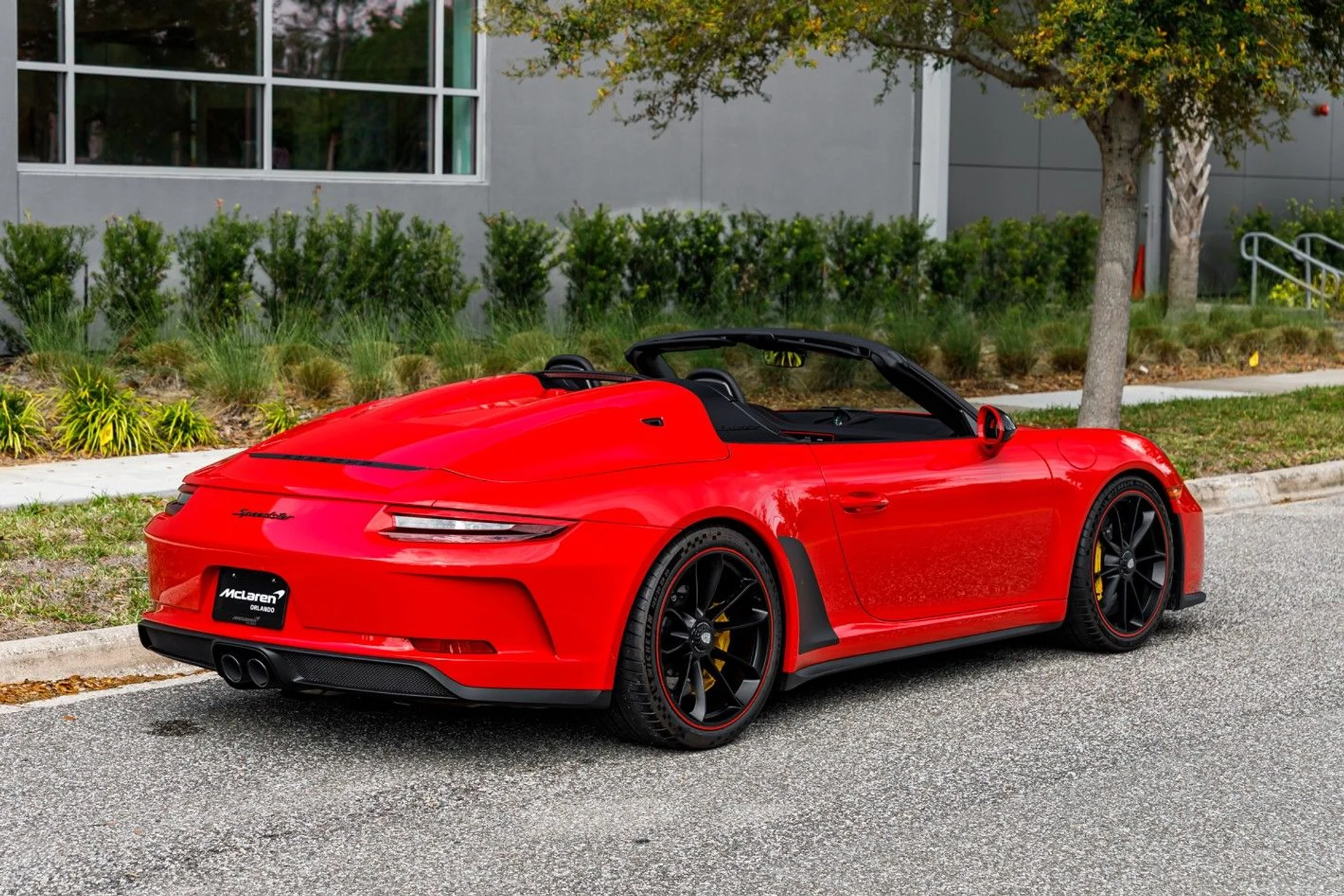 mph008_2567406768_661_p9_l_136e6aead1