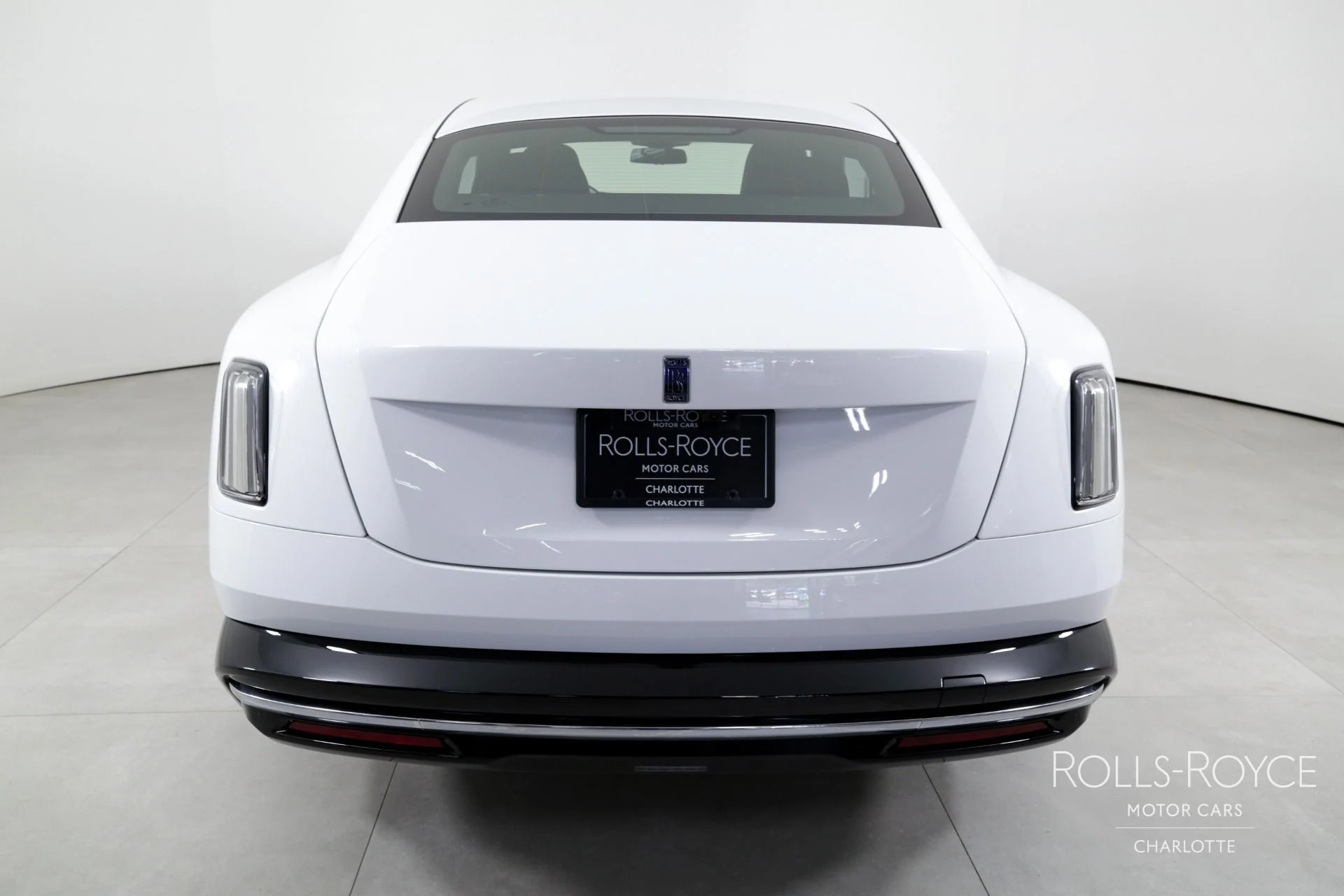 mph008_2590421169_Used_2024_Rolls_Royce_Spectre_1709308315_31ca946cd9