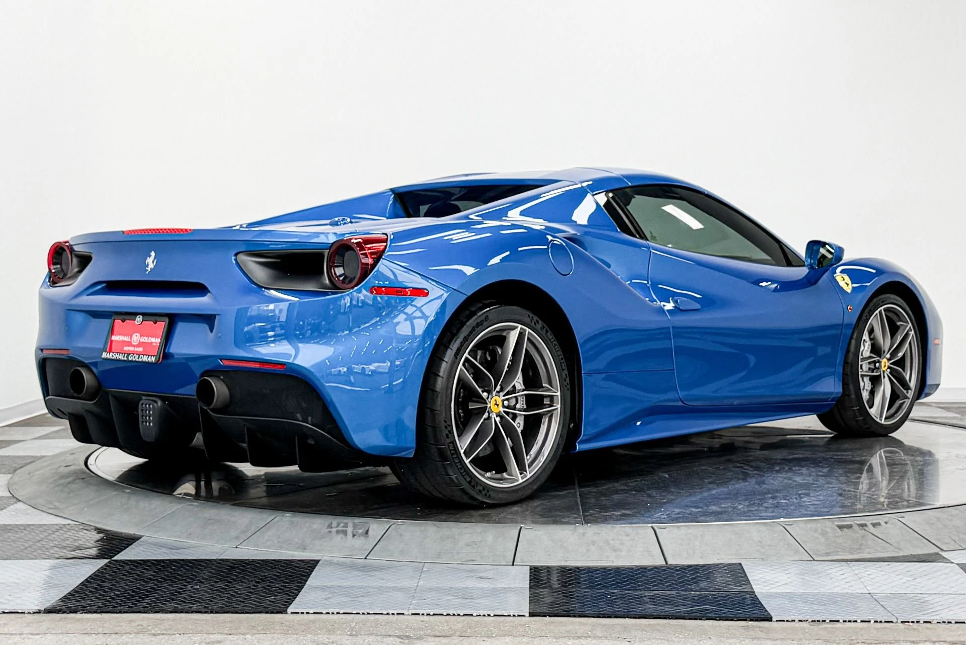 mph008_2591305513_Used_2018_Ferrari_488_Spider_Very_Low_Miles_Special_Paint_Color_Daytona_Seats_1785341858_088abdd53e