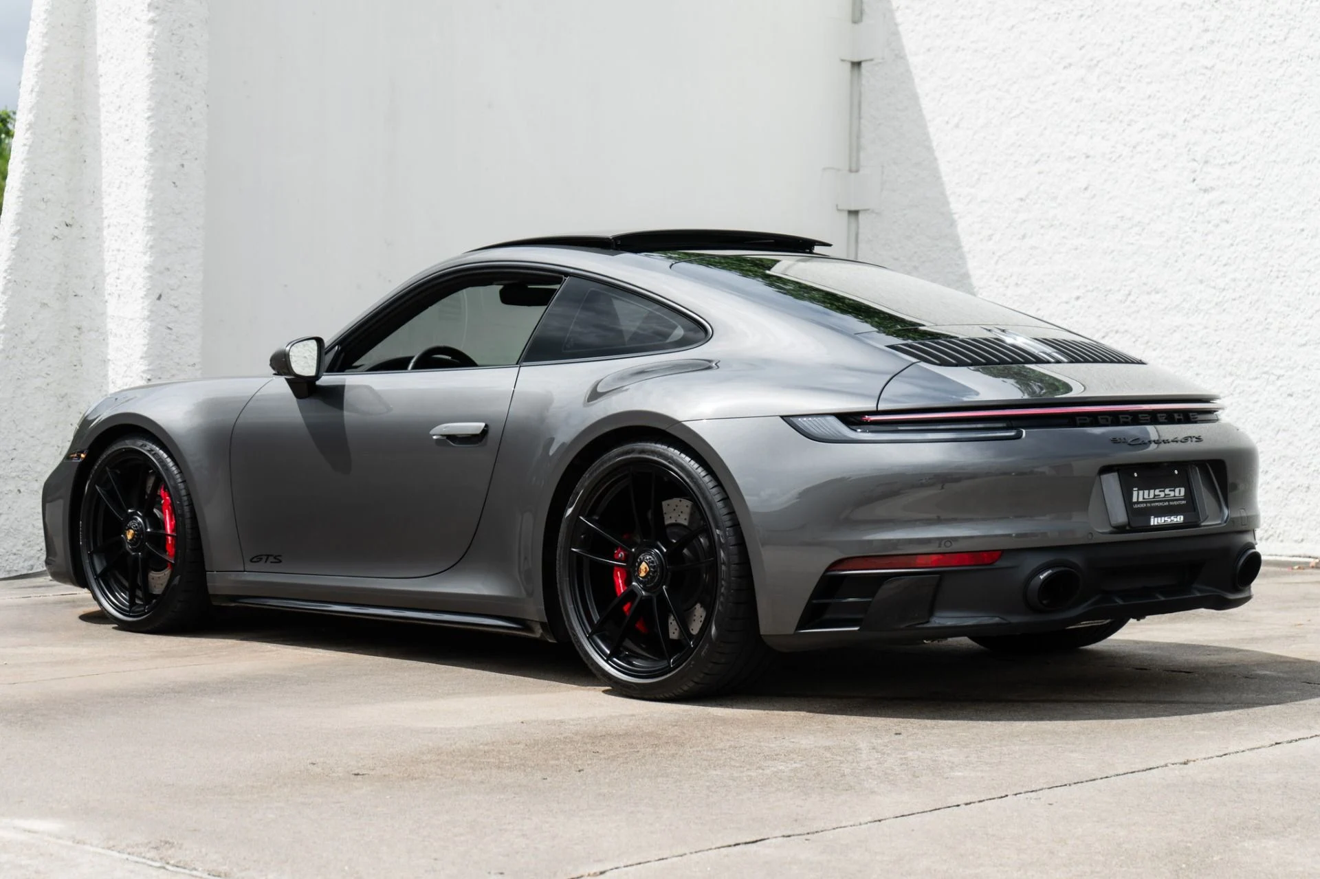 mph008_2596541424_Used_2024_Porsche_911_Carrera_4_GTS_1788372630_9eb7a7aa98