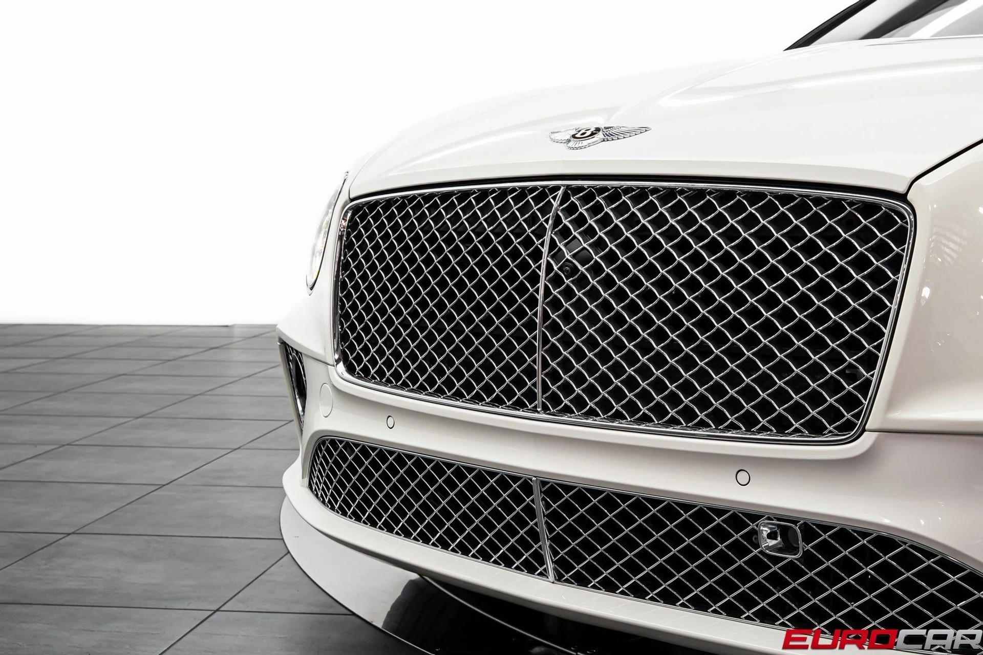 mph008_2605487173_image_9_56a42295c8