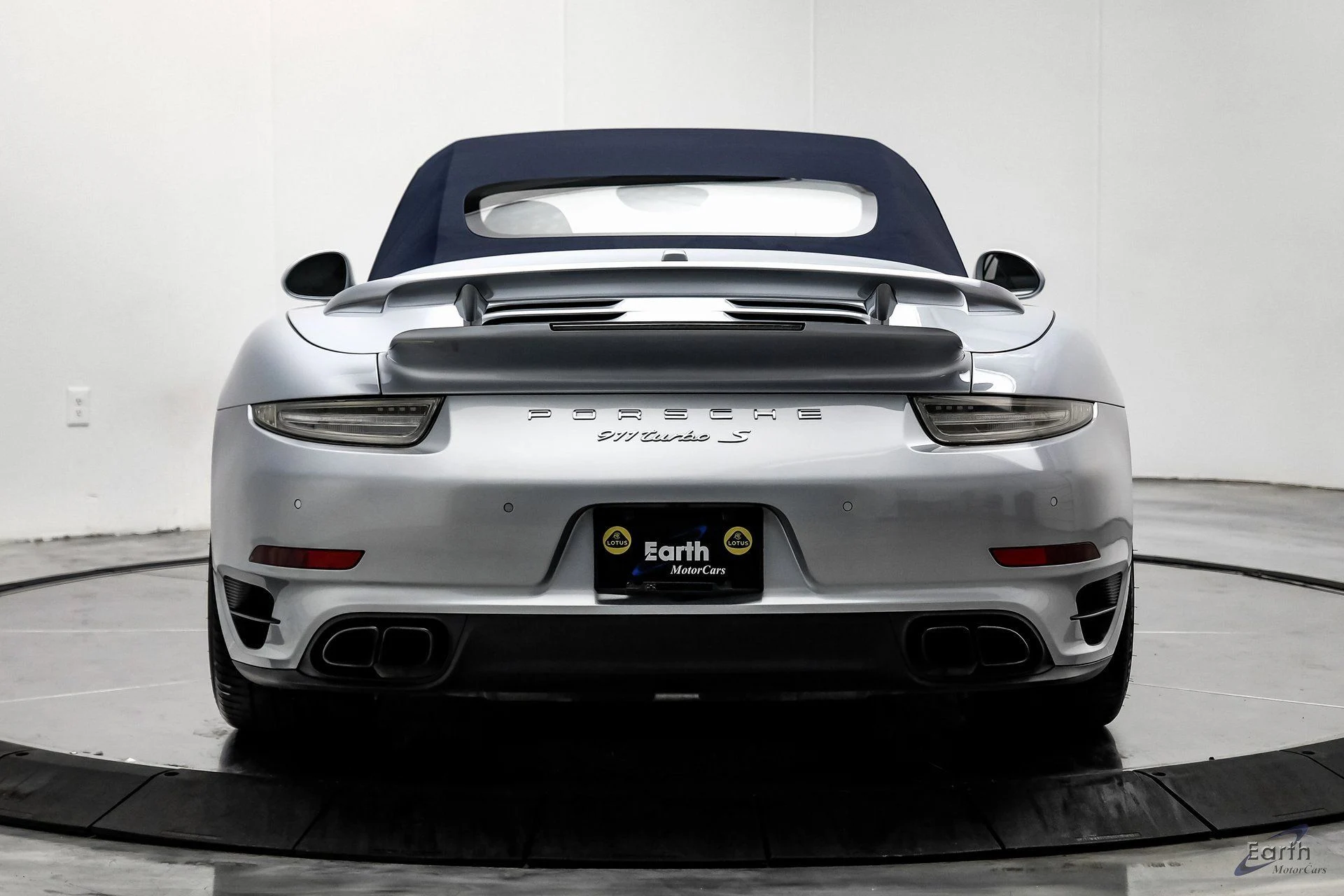 mph008_2611060471_e93af8544118dad1a431ba417dcdbc43x_858f41e6ae