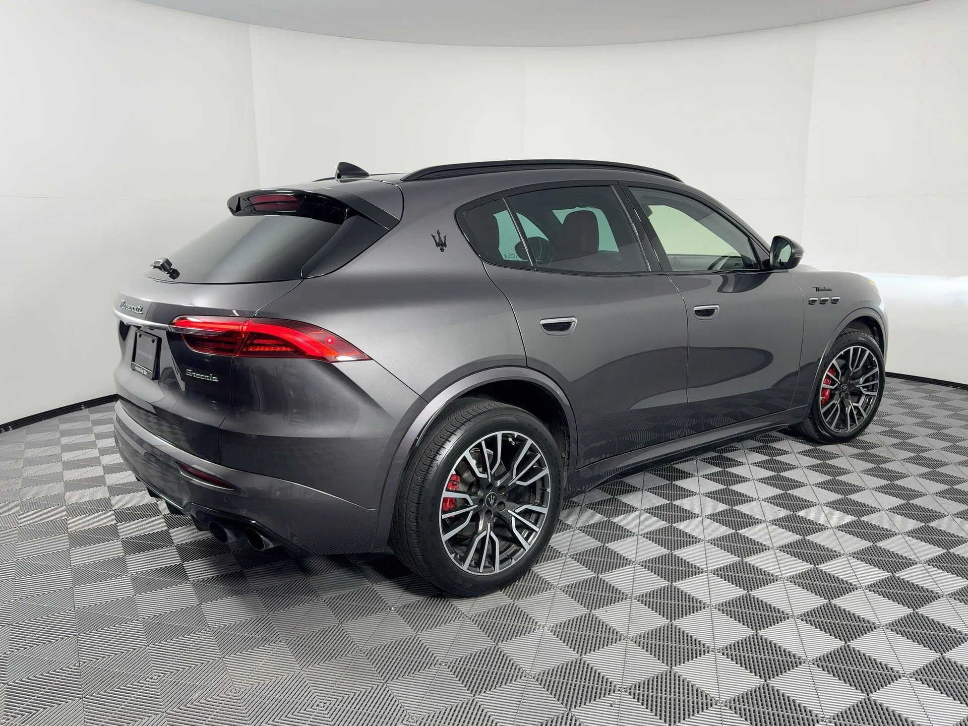 mph008_2613565264_6dc937ca5993d88610da313f9f4b1e39x_caf1a7f636