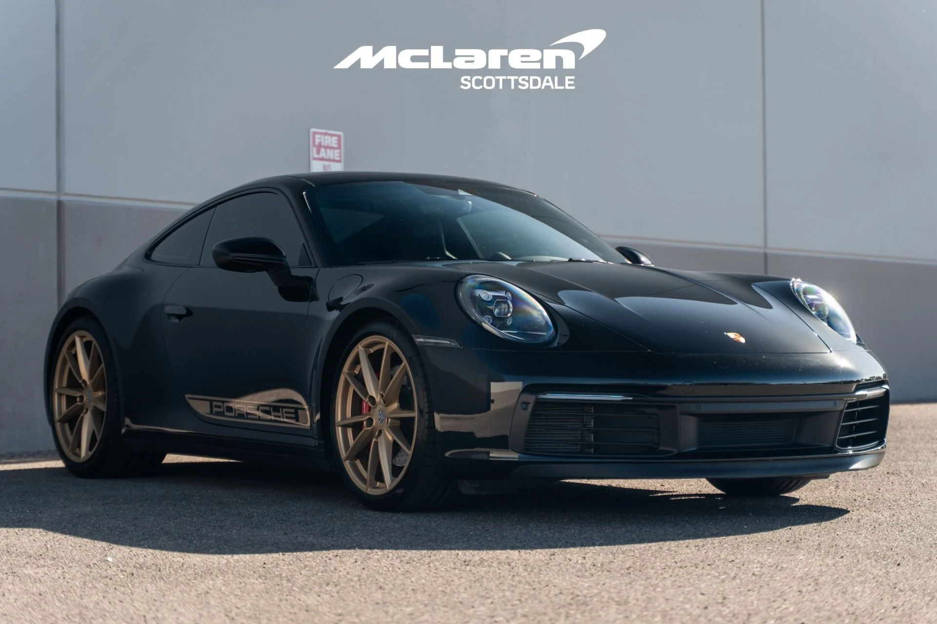 mph008_2621237410_Used_2020_PORSCHE_911_Carrera_S_1754191402_9457083939