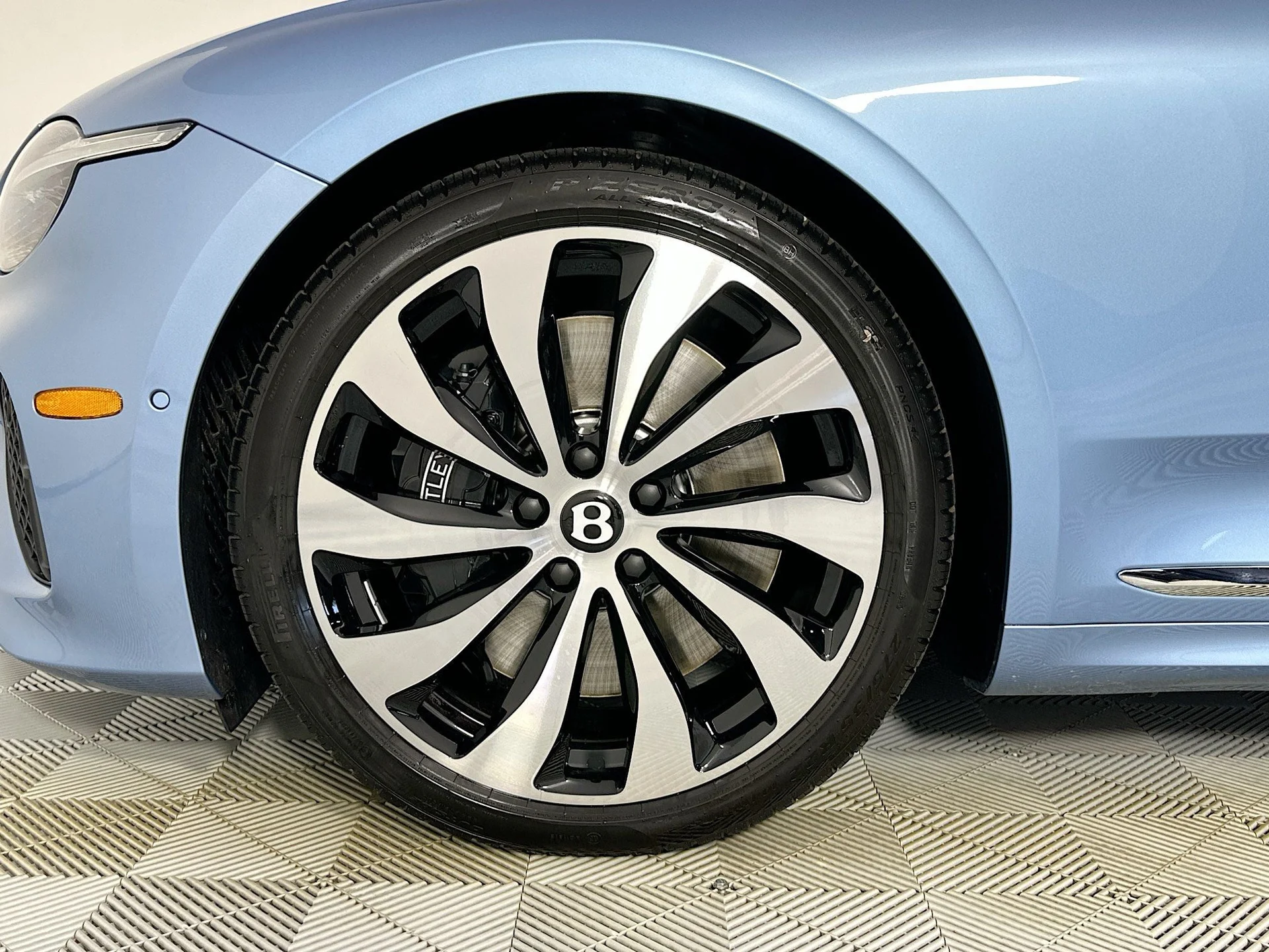 mph008_2627140946_9_a8fe359065