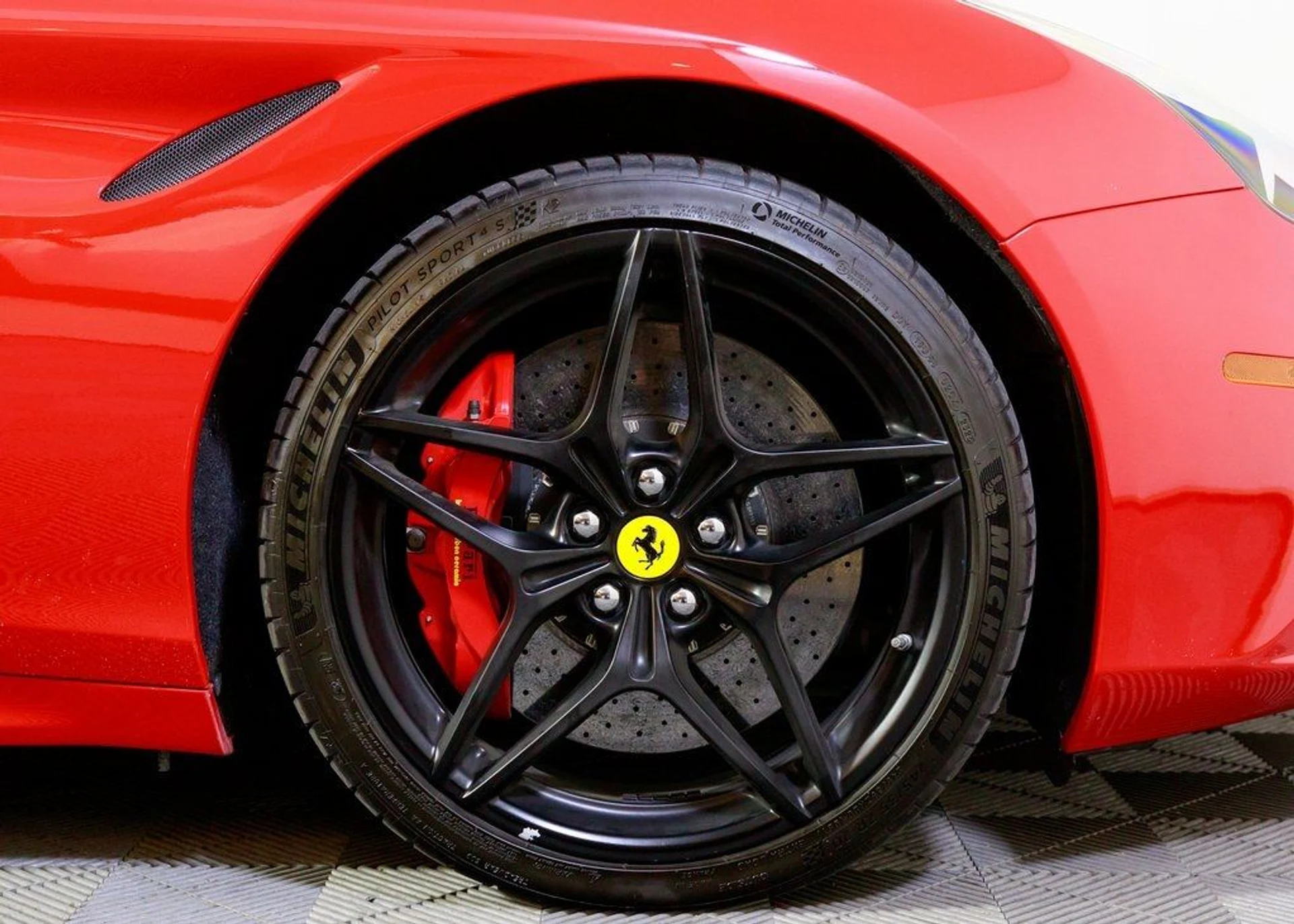 mph008_2637325429_ab13c11a83a92dba5b6d4333475a9d22_e84646bbdc