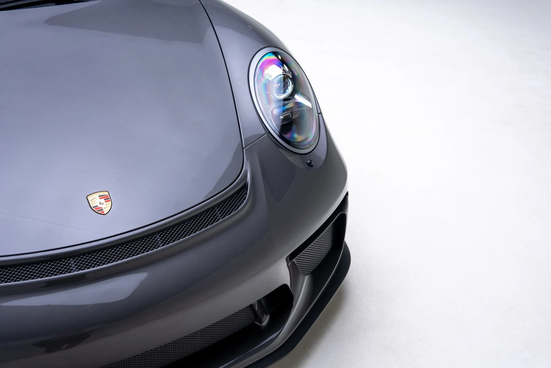 mph008_2642898108_Used_2018_Porsche_911_GT_3_1768868470_6daabed748