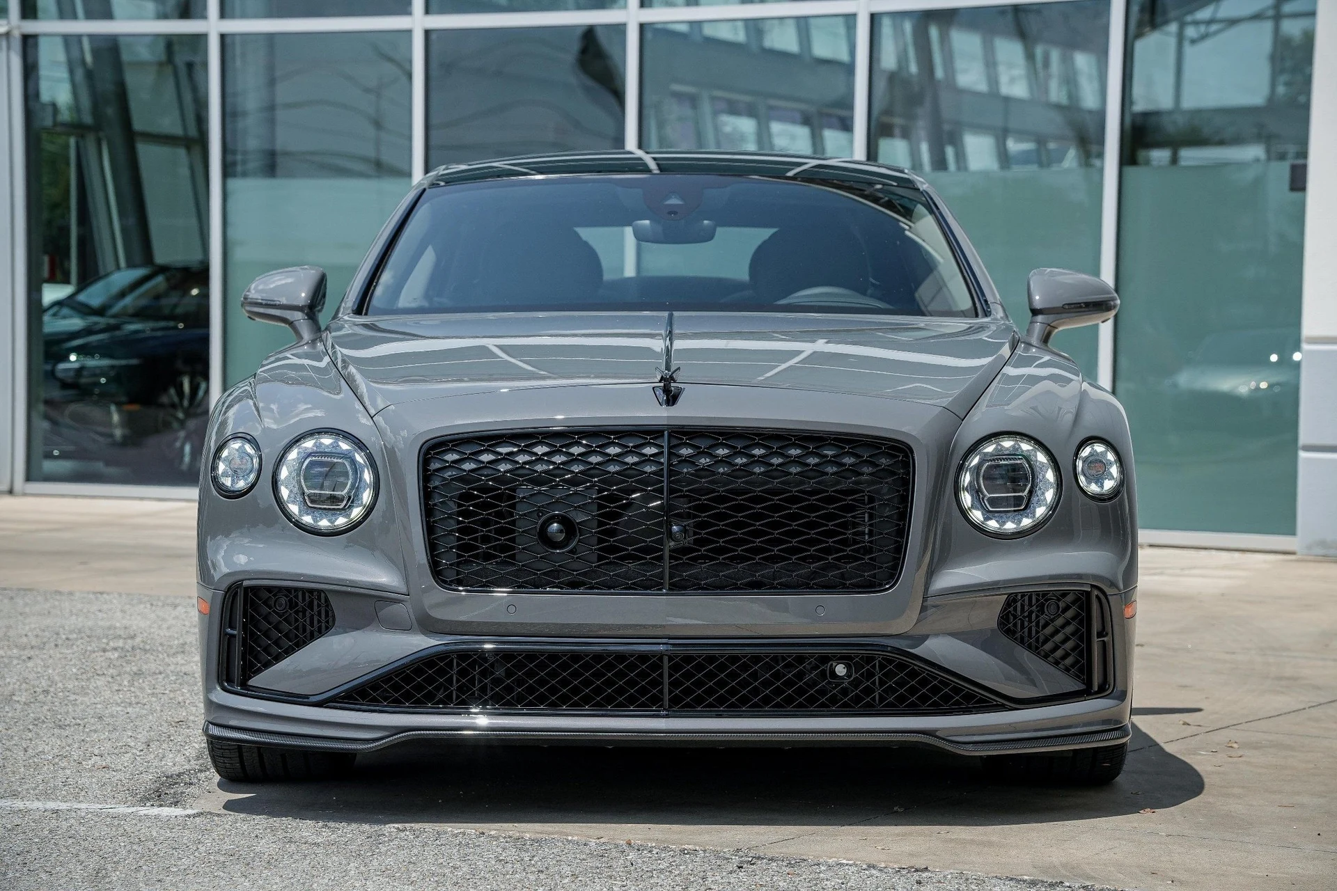 mph008_2644372856_Hi_Tech_Luxury_Imports_LLC_SCBBP_6_ZGXSC_023023_image_8_a47da0c71f