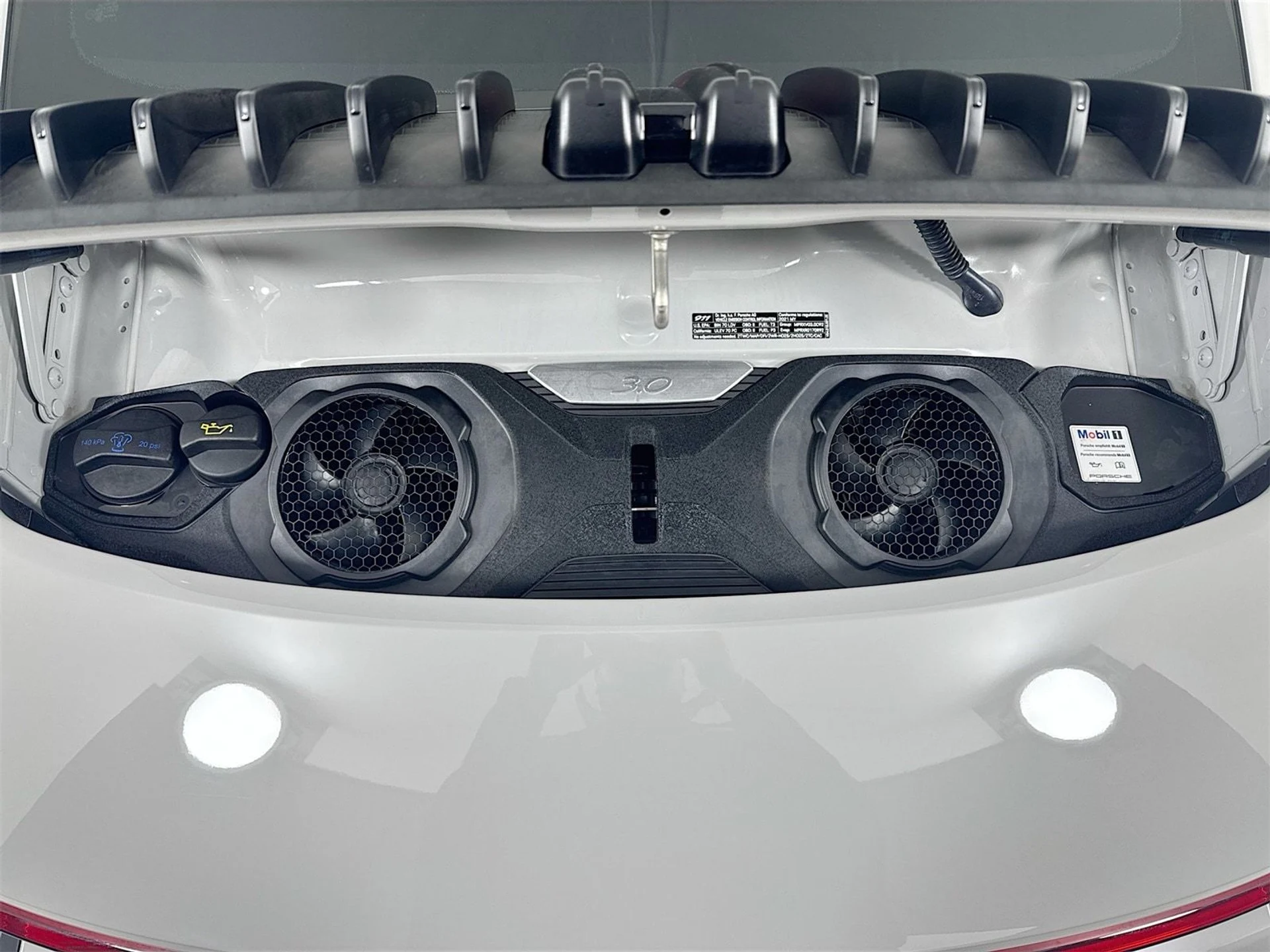 mph008_2656953895_bb823dc9426ab4bdd6a86b80cebbe849x_fc8f6cd6a4