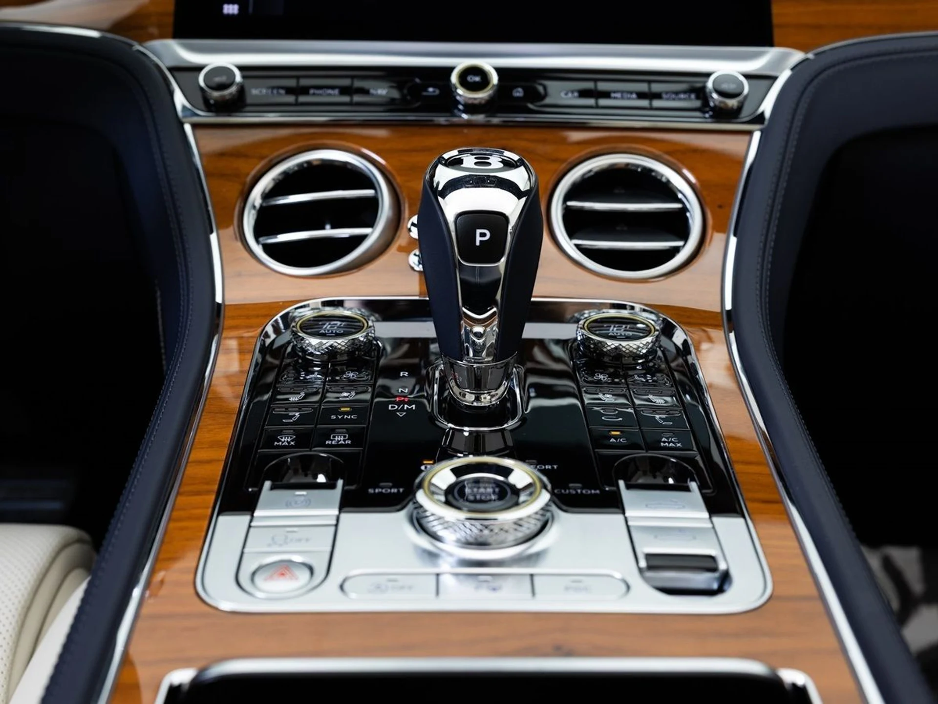 mph008_2668001677_94kiiad2d9y12i2x6gmmgxzsbmlz_df0f42e749