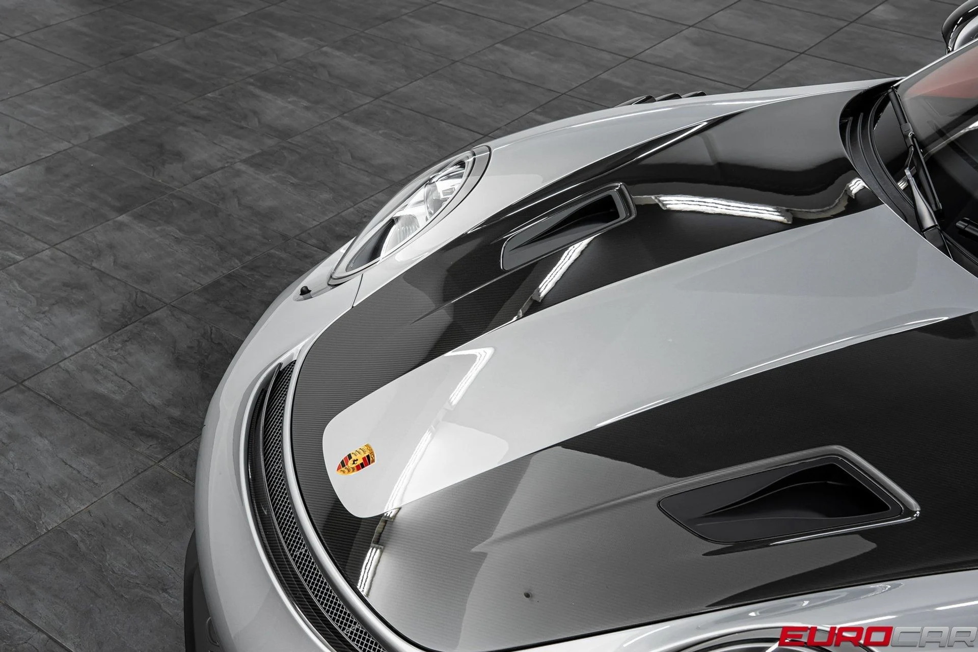 mph008_2668588585_image_9_186962ac34