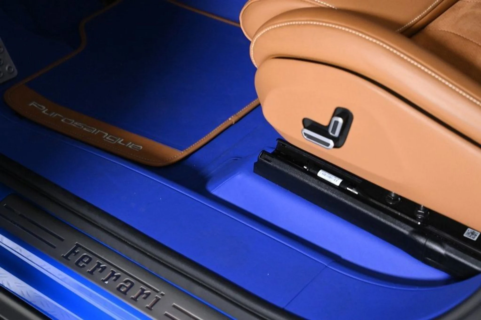 mph008_2677386606_bcdfcbc358de400281365b422f8e4b62_ebd052d905