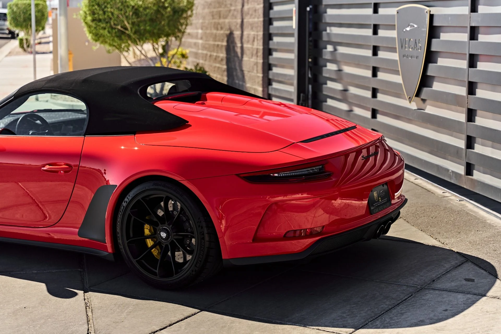 mph008_2679581559_Used_2019_Porsche_911_Speedster_1792011699_cc0424093e