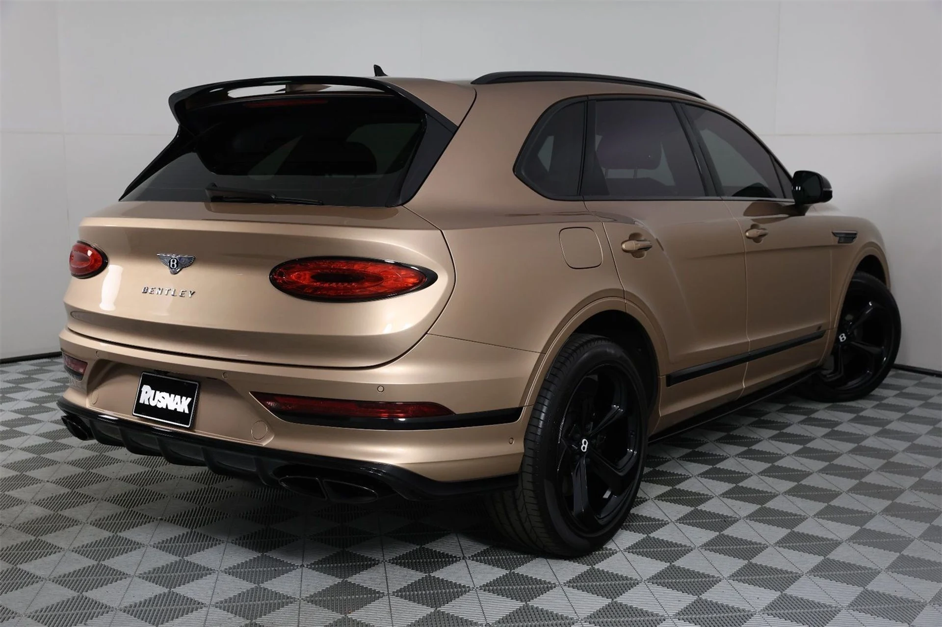 mph008_2680356330_a844bbe3960a785bbc5b63c9d3d80b48_43abe99163