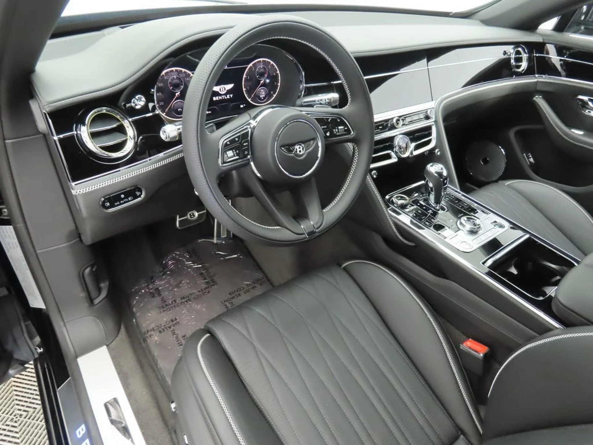mph008_2687516675_used_2022_bentley_flying_spur_w12sedan_8119_22917099_9_1024_4474777a64