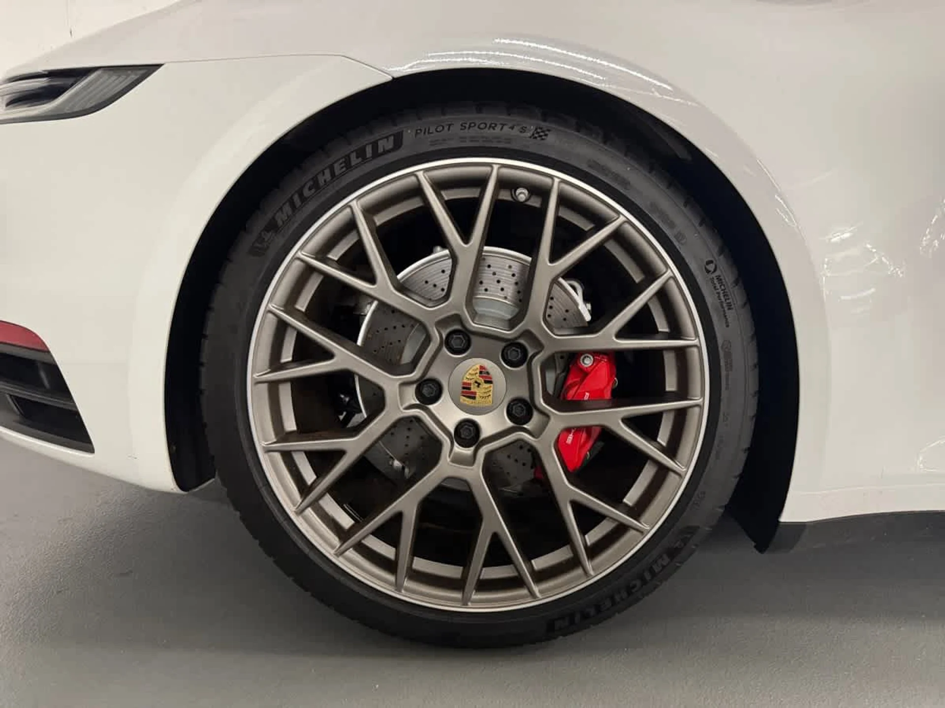 mph008_2702685759_b52a8e74d437304da100bc42913843d1x_91d706b39a