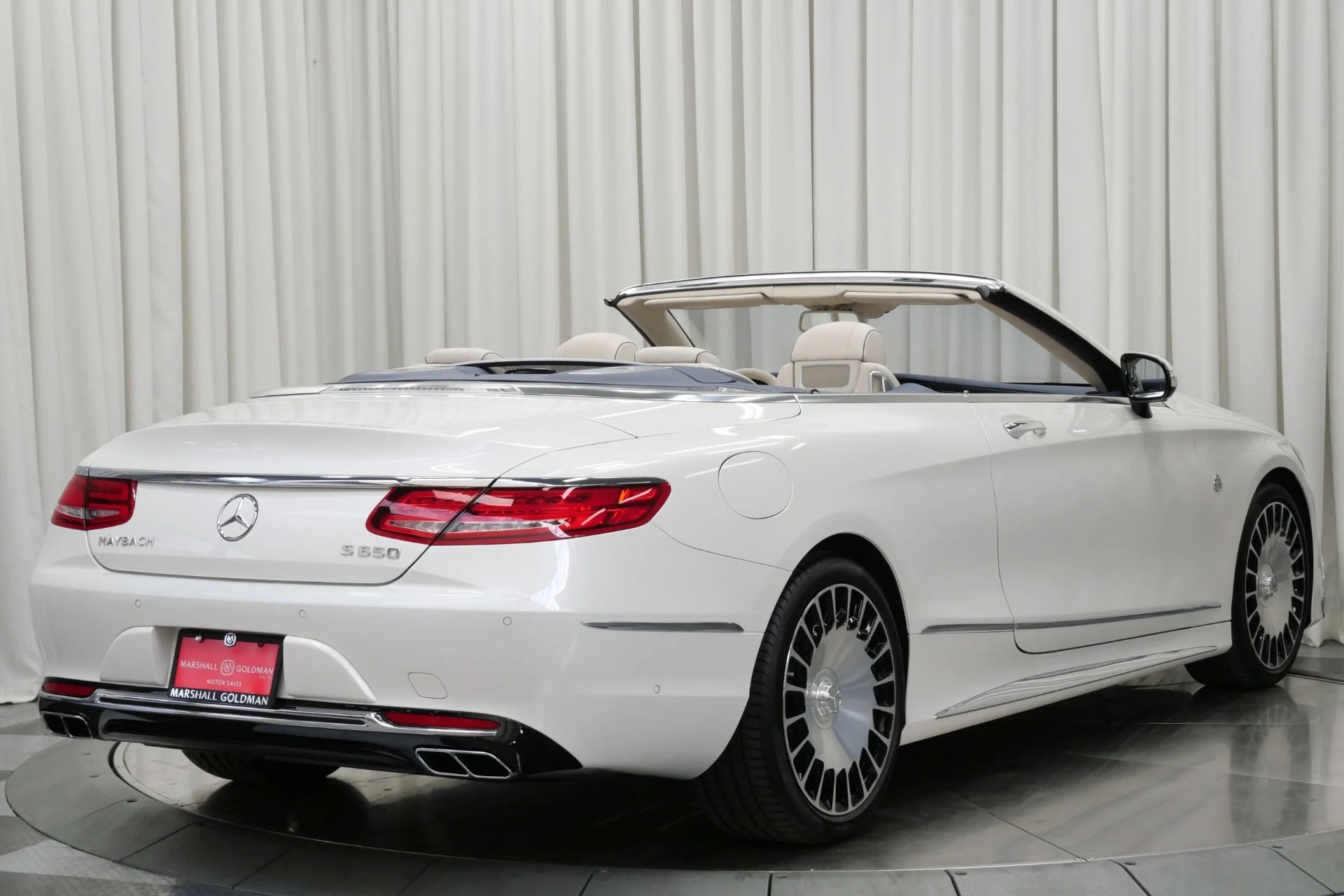 mph008_271143563_Used_2017_Mercedes_Benz_Mercedes_Maybach_S650_Cabriolet_1758656467_3d9aea1065