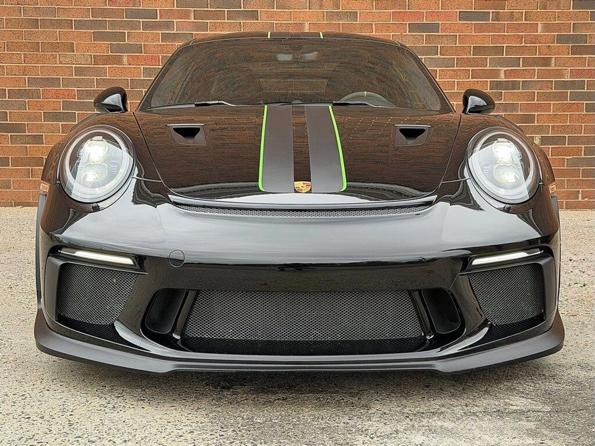 mph008_2712007564_fc29463914abb7f5cb72bf05176454a7x_51844c014d