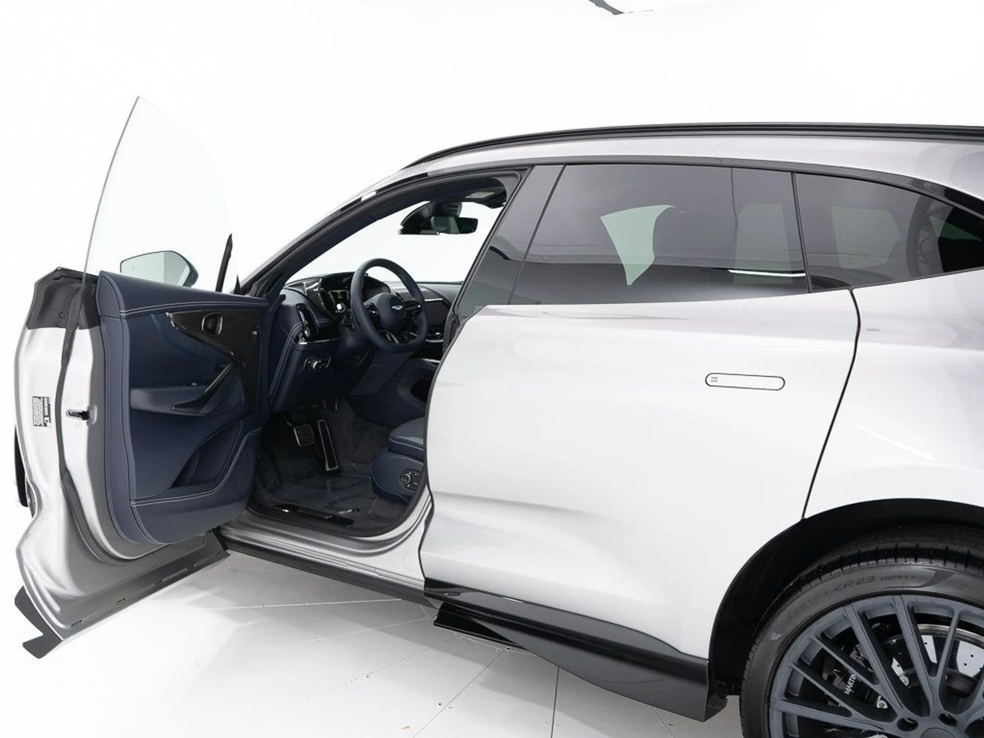 mph008_2713541362_2103811f76c3d66ee61d5783c931d08c_0c261fb910