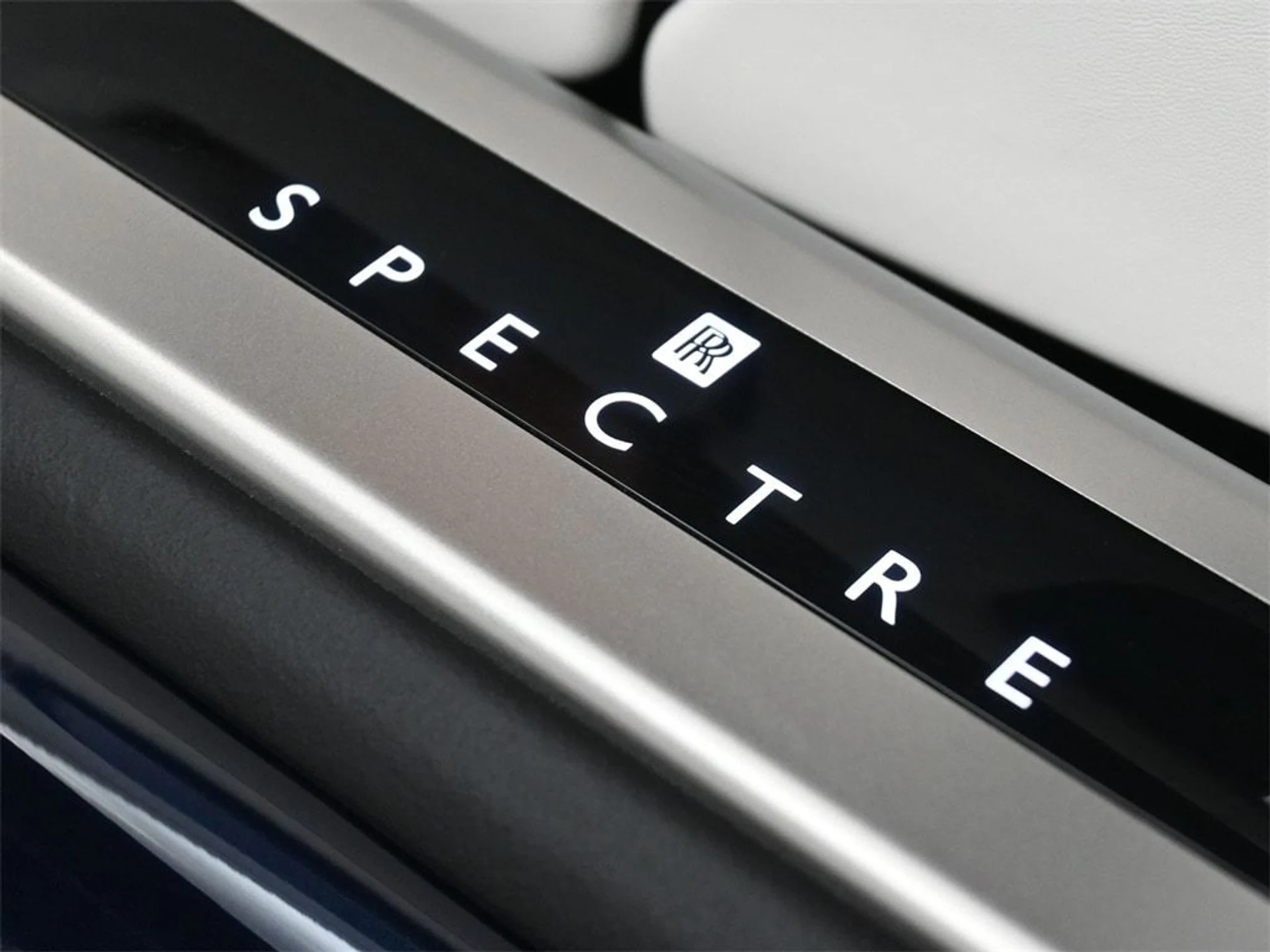 mph008_2714788382_e343098dbf899e8fd10cd8fe40055a56x_3de926b155