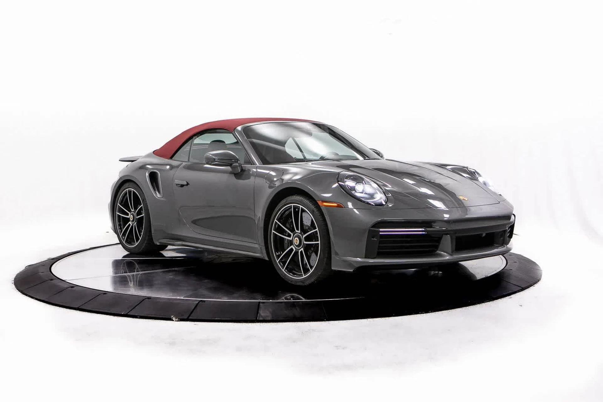 mph008_272153670_4405689969f02ab58f8d64f7685f75aex_4d48d70d55