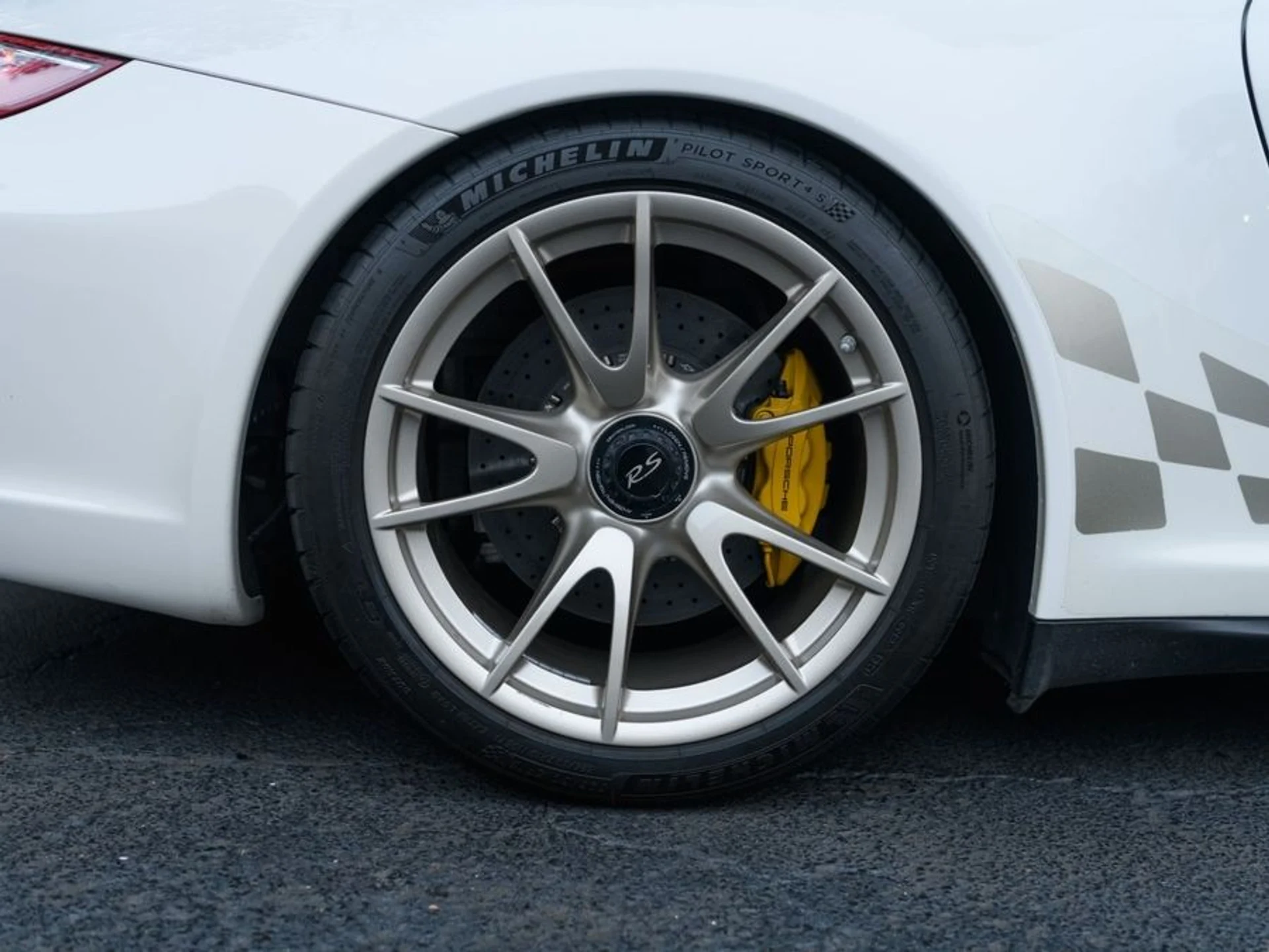 mph008_2728158699_f27dad07_1120_4fa6_8d6f_a61320a7c56e_bf3f63a7a7