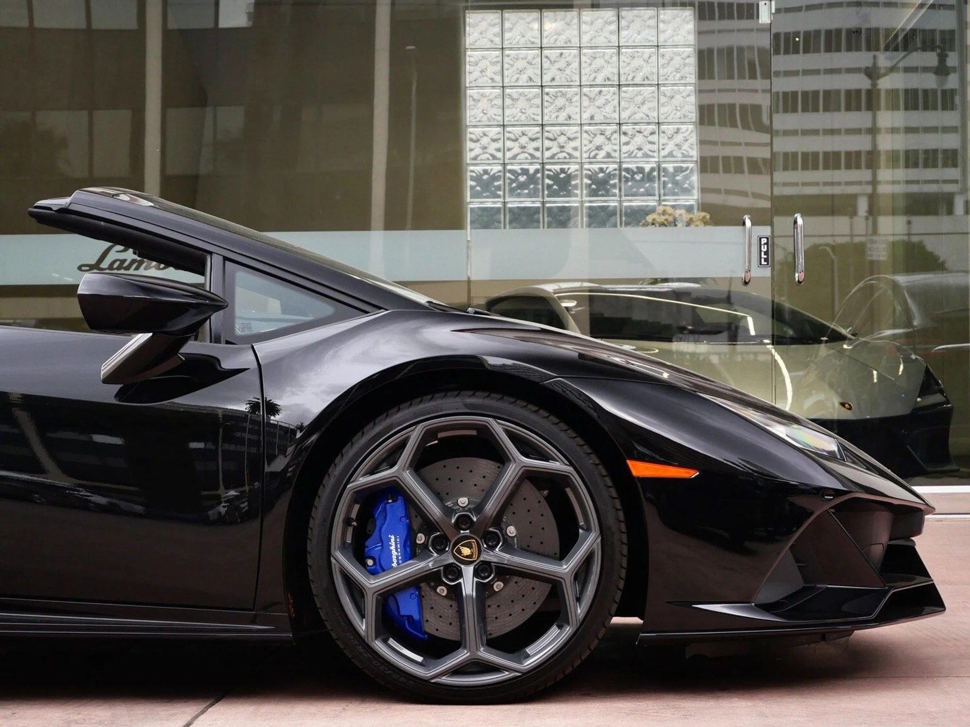 mph008_2732651632_e5abc246b40ca9d0e285af288d80e86dx_d1bb7ccb70