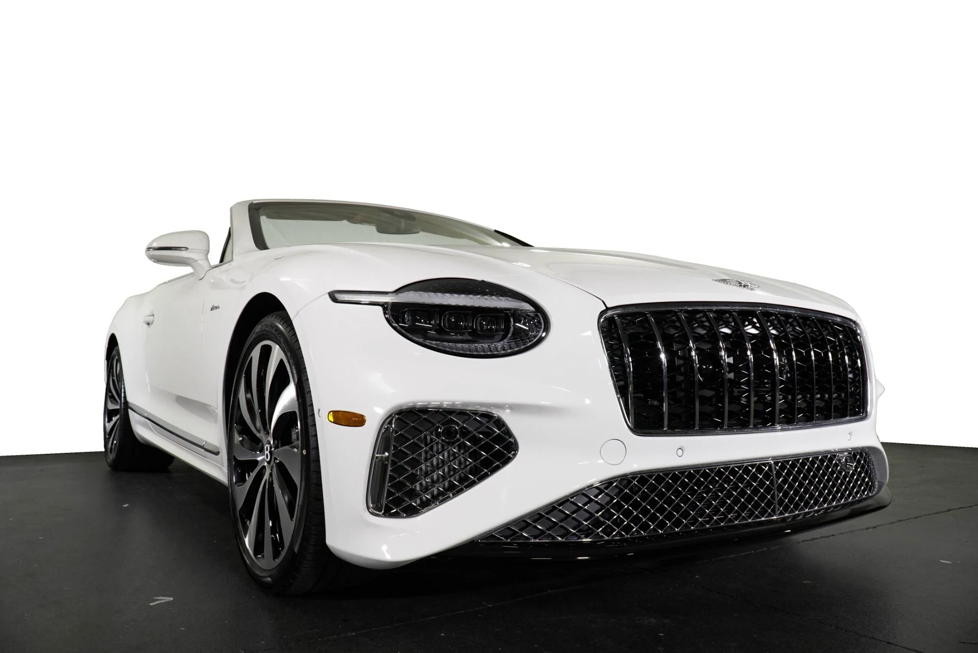 mph008_273587480_New_2026_Bentley_Continental_GTC_Azure_1771012045_4ec0e4941d