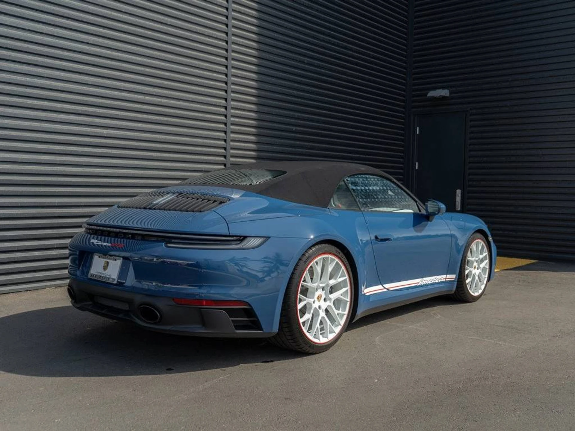 mph008_2739798062_1280_57d65a7737