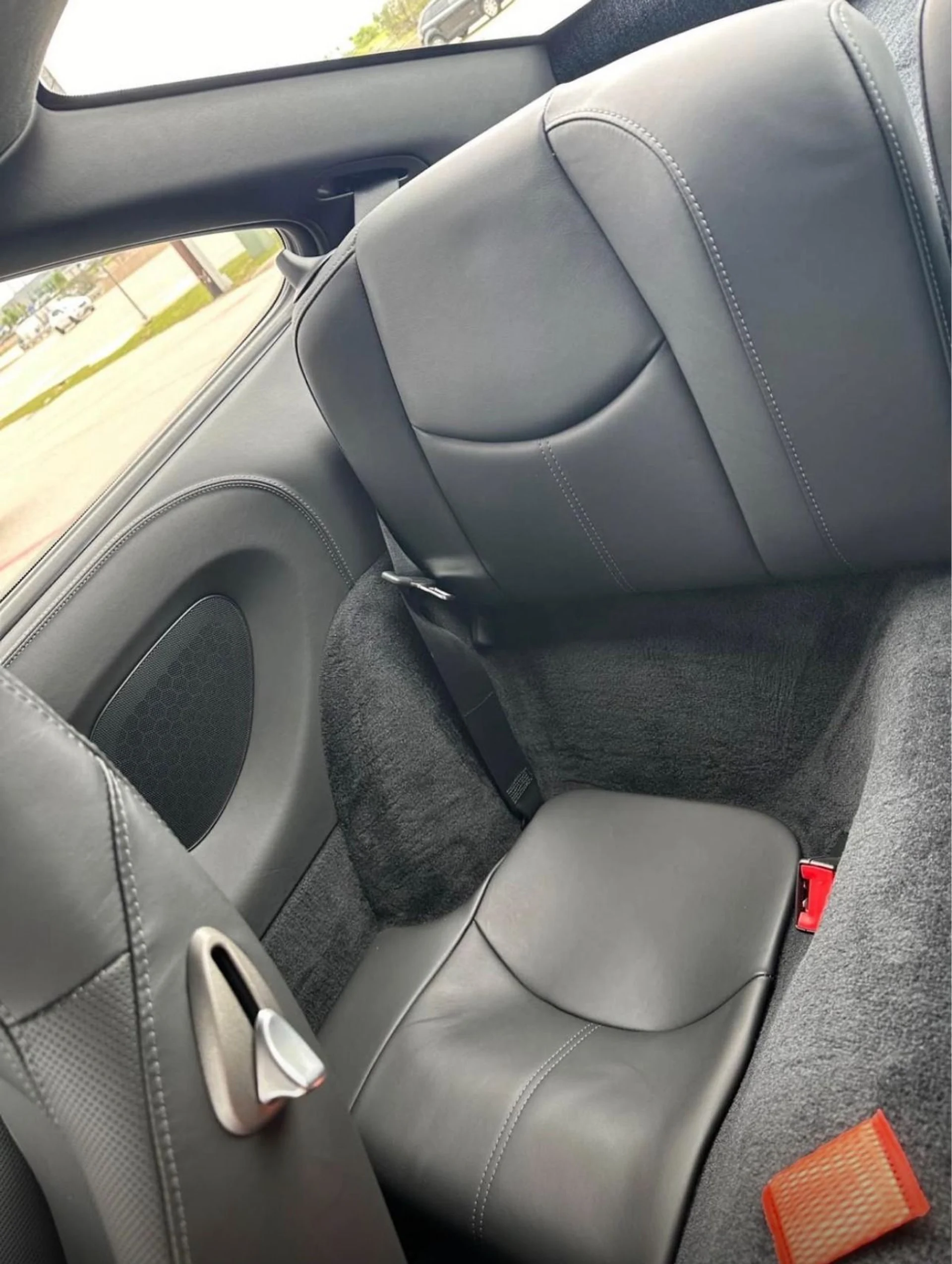 mph008_2743791434_2495_p9_l_1023c54a4b