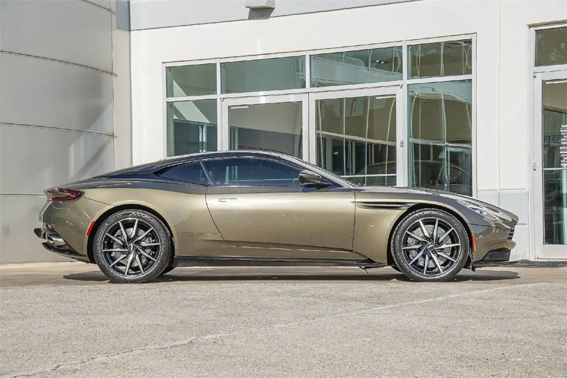 mph008_2744968818_f4dfc134d4a843b8b55db040955a4af0_e865c9f341