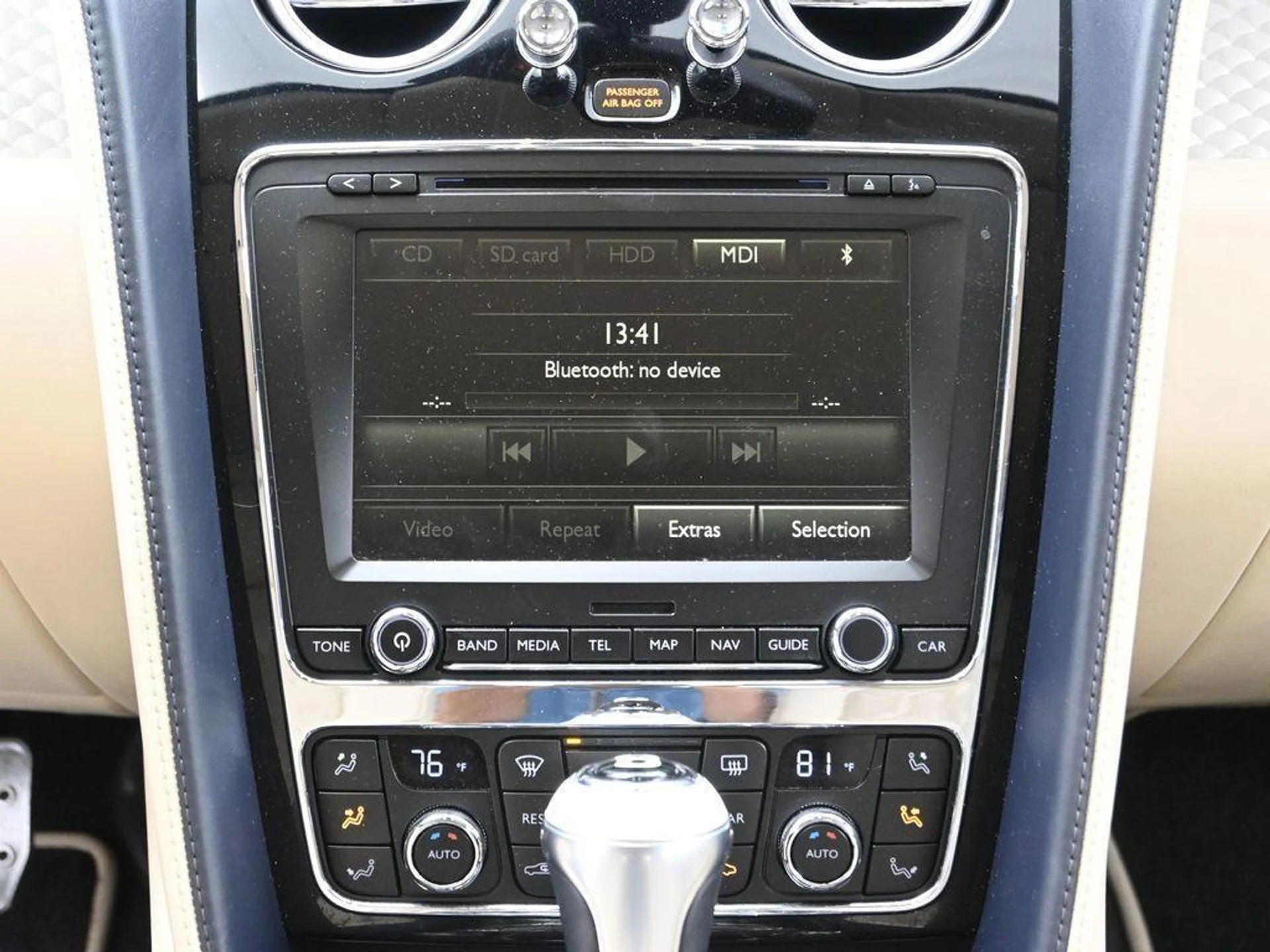 mph008_2753492511_gi_X9_NCE_3_Z7_Xf_Ec_Ywr_Pyv_OZOBVLA_492a23cad3