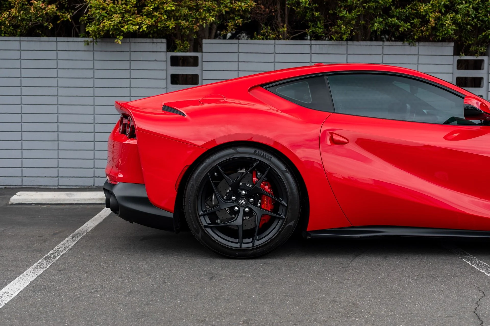 mph008_275796236_Used_2019_Ferrari_812_Superfast_1744740793_31c2ac1556