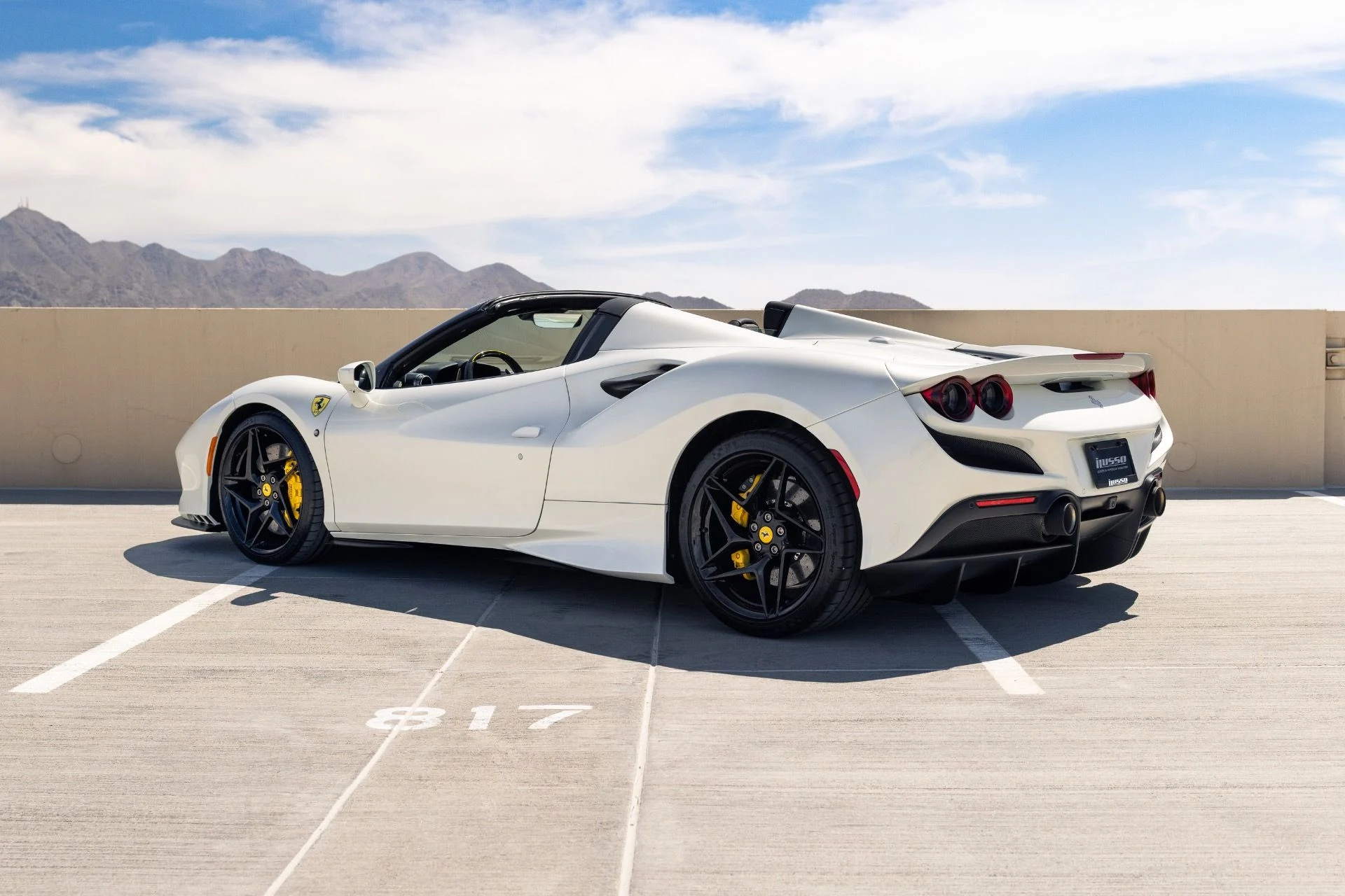 mph008_2769966550_Used_2023_Ferrari_F8_Spider_1776809234_d59c240b85