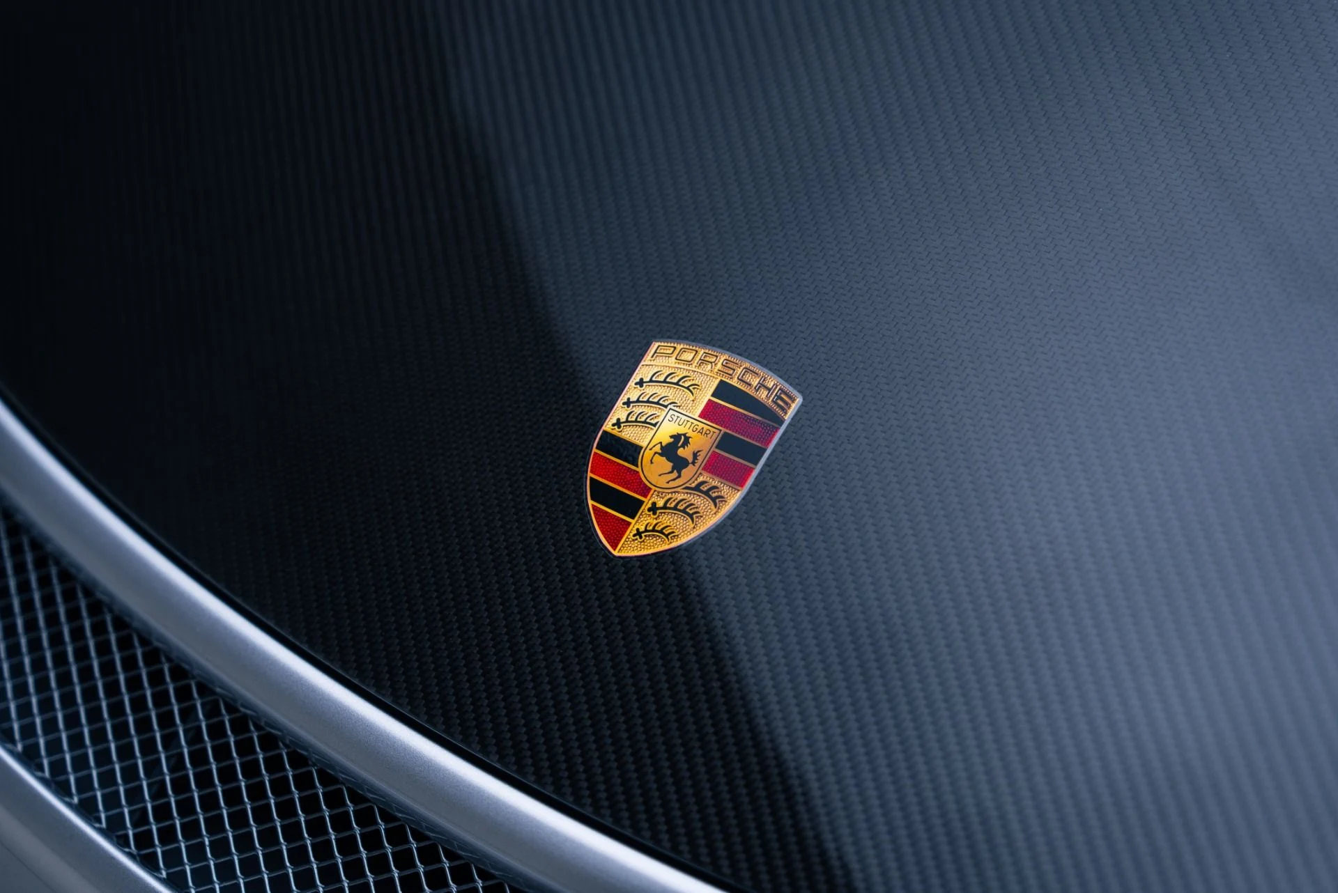 mph008_2778075358_Used_2019_Porsche_911_GT_3_RS_1764709601_39bc25f52b