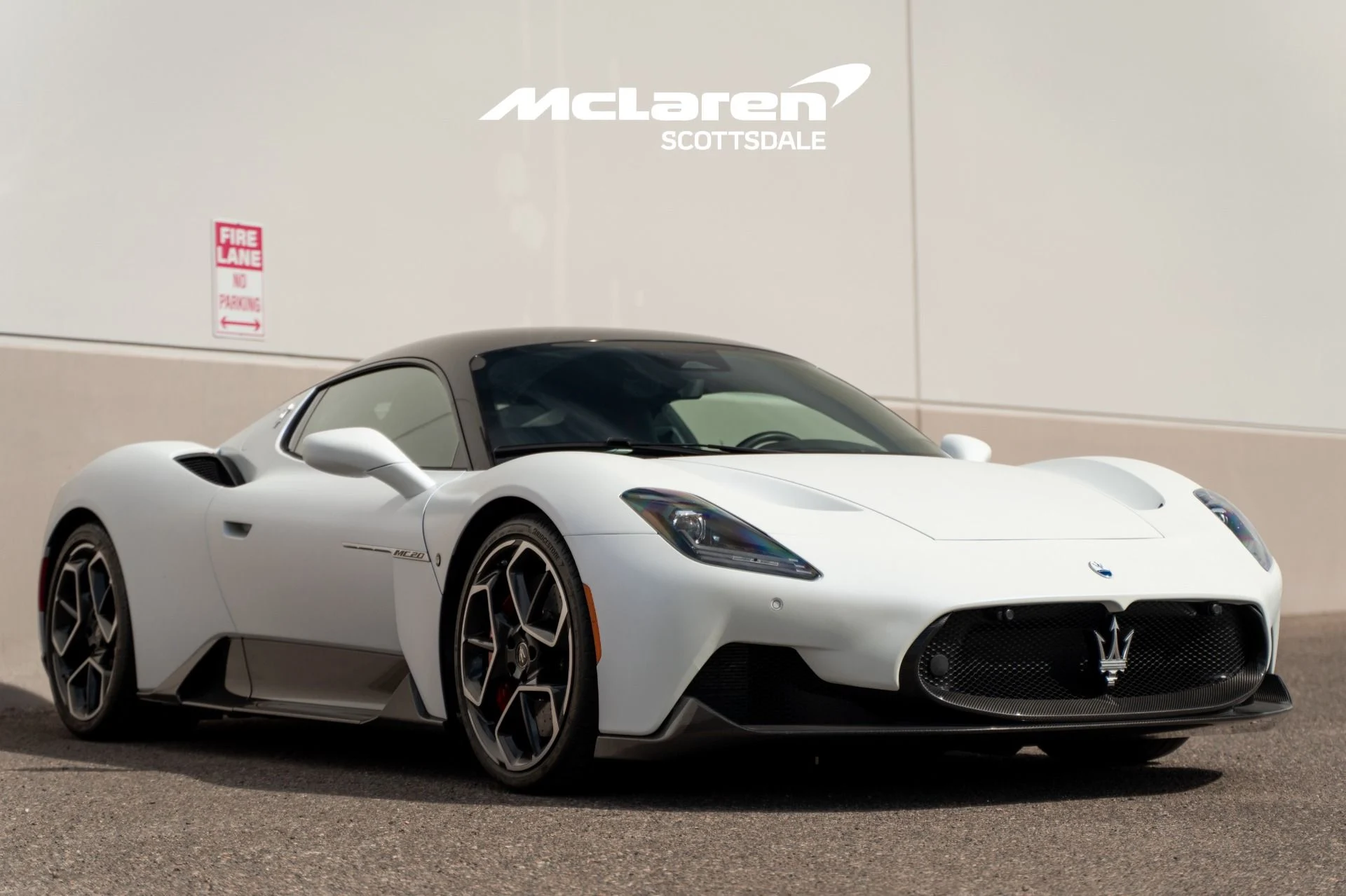 mph008_2782240991_Used_2023_MASERATI_MC_20_1762552733_10cc8937fe