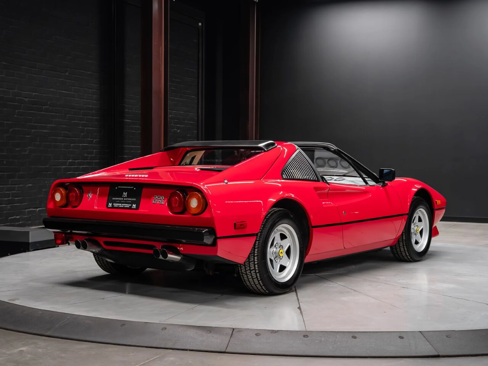 mph008_2784477619_ferrari_308_gtsi_1982_29fccf58e2