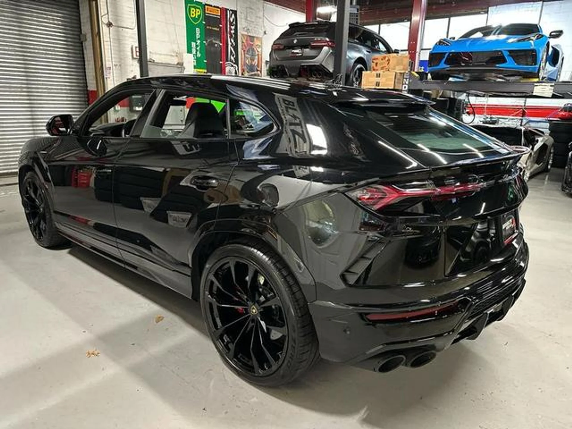 mph008_2789268361_eb55_Fcs_B_Th_P_Zf_Shr_c_C_Fgx_R_Ug_KA_e2f0870c12