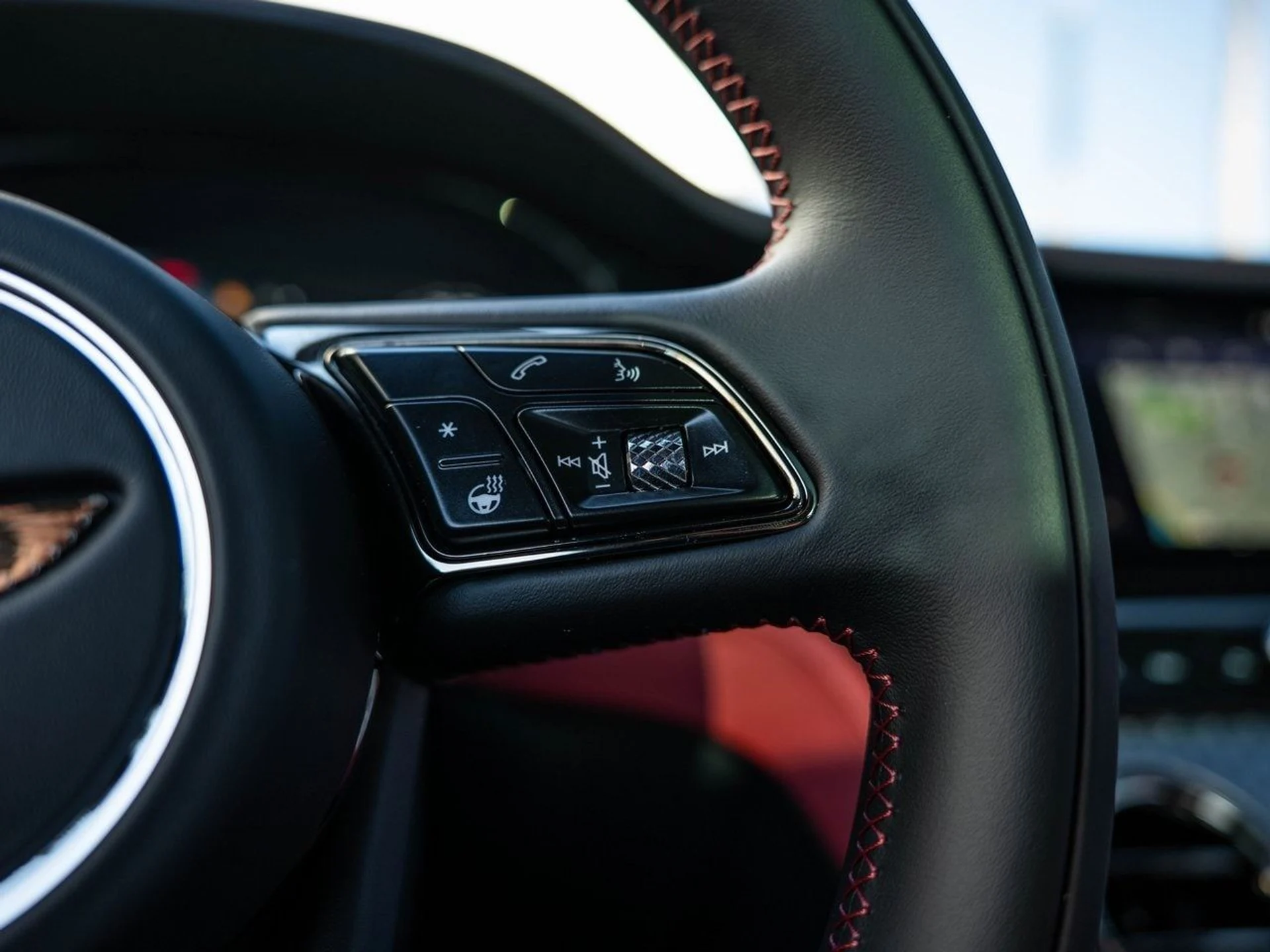 mph008_2791375464_b41f406e9bfd75f2ac2482e82f7a7291x_87951dd6a1