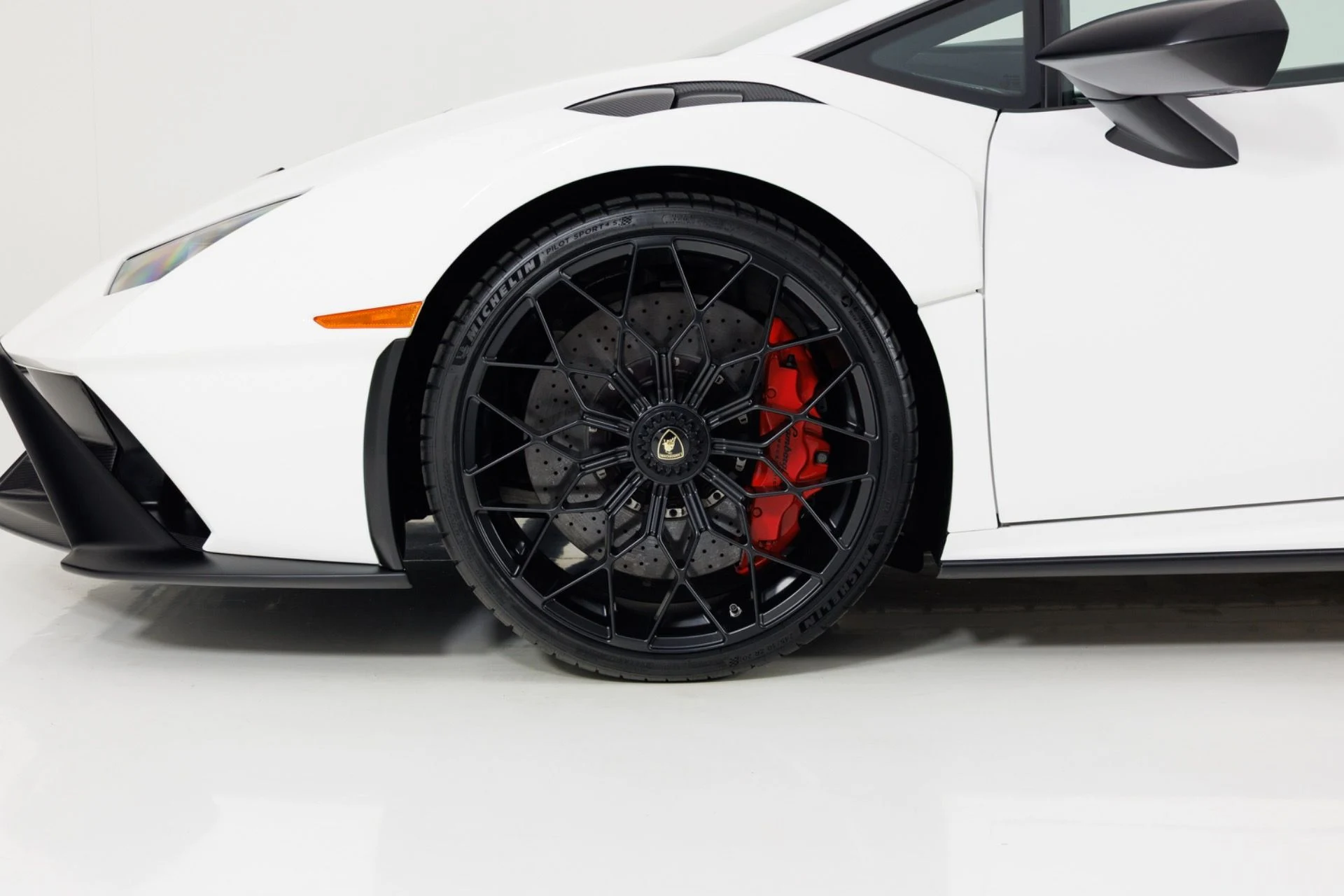 mph008_2805598275_Used_2021_Lamborghini_Huracan_STO_1789754411_0473aabcad