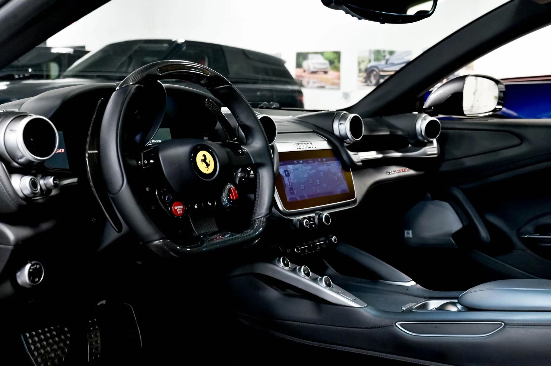 mph008_2815752759_Used_2017_Ferrari_GTC_4_Lusso_V12_1782513641_4a272eb9fb