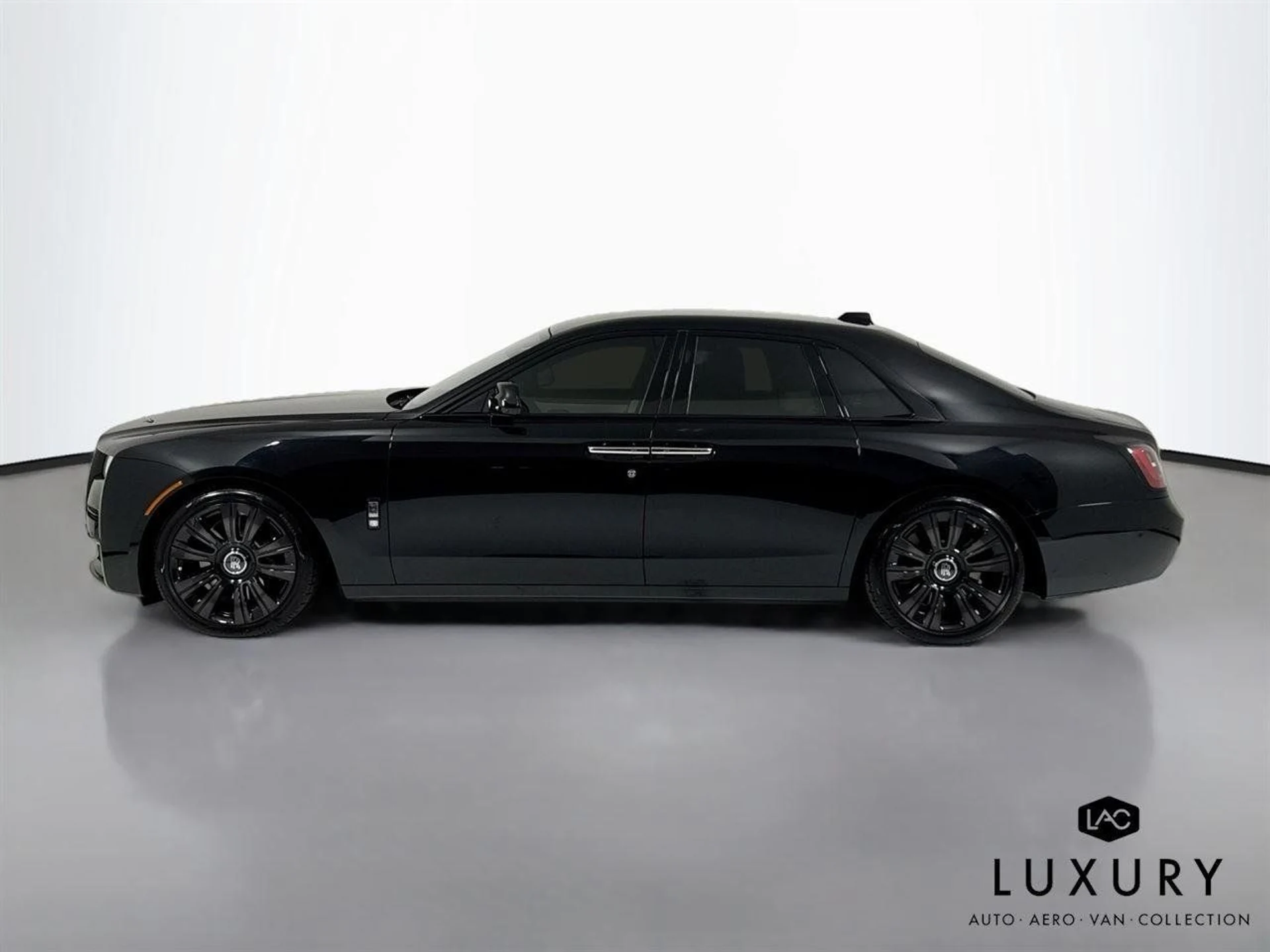 mph008_2830268619_182ca70aa9b78137f93c2f775a967d87_e87bed016b