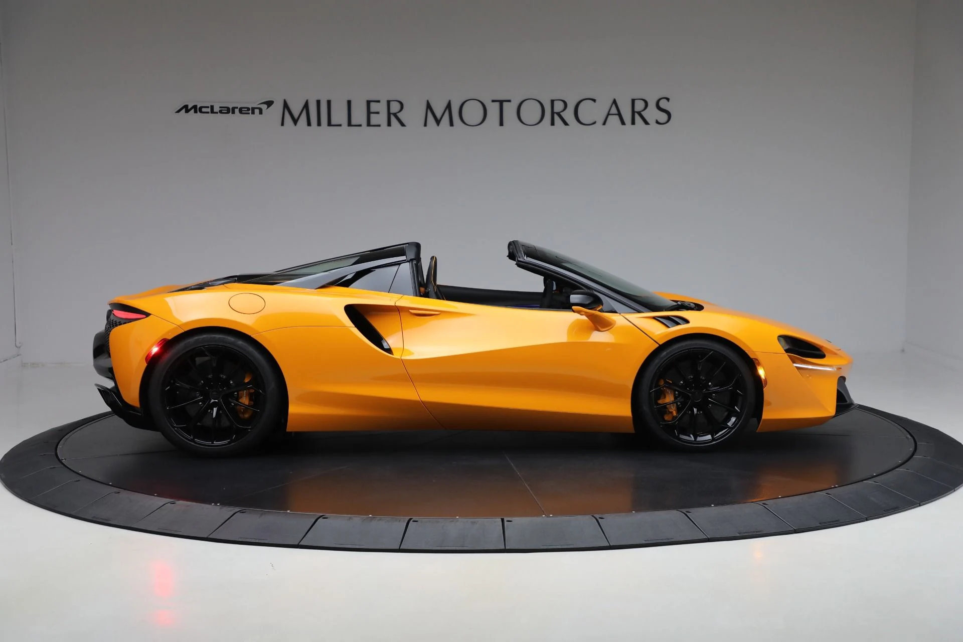 mph008_2830759013_New_2026_Mc_Laren_Artura_Spider_Tech_Lux_7c63d4782a